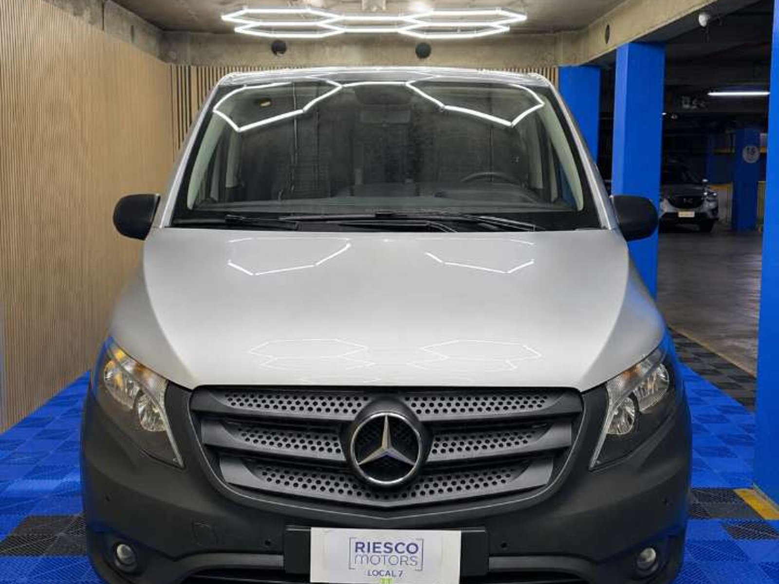 Mercedes-Benz Vito111 CDI 2016 - Foto 3 de 18