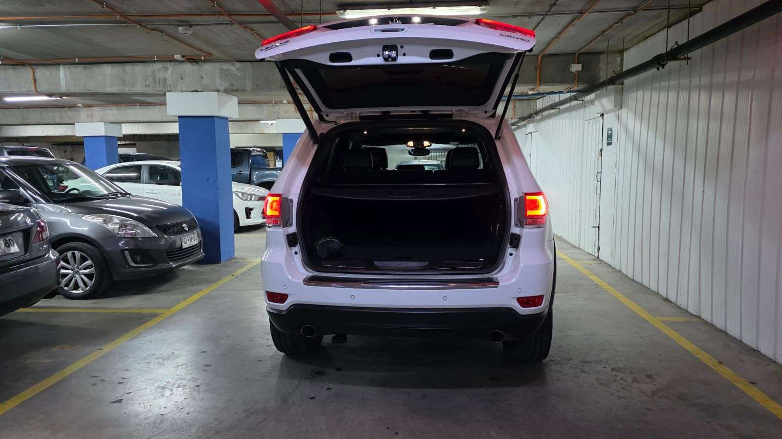 Jeep CHEROKEE LIMITED 2020 - Imagen 7 de 14