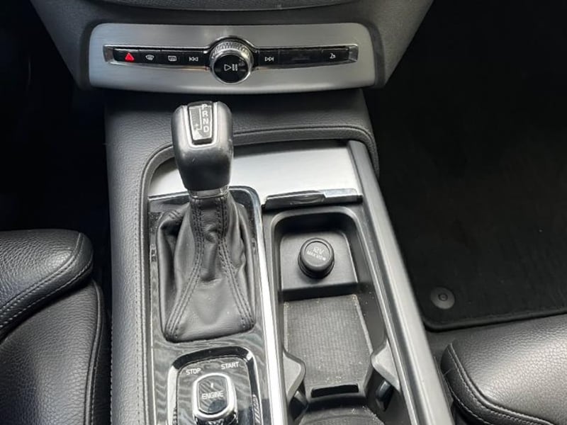 Volvo XC90 2017 - Imagen 8 de 15