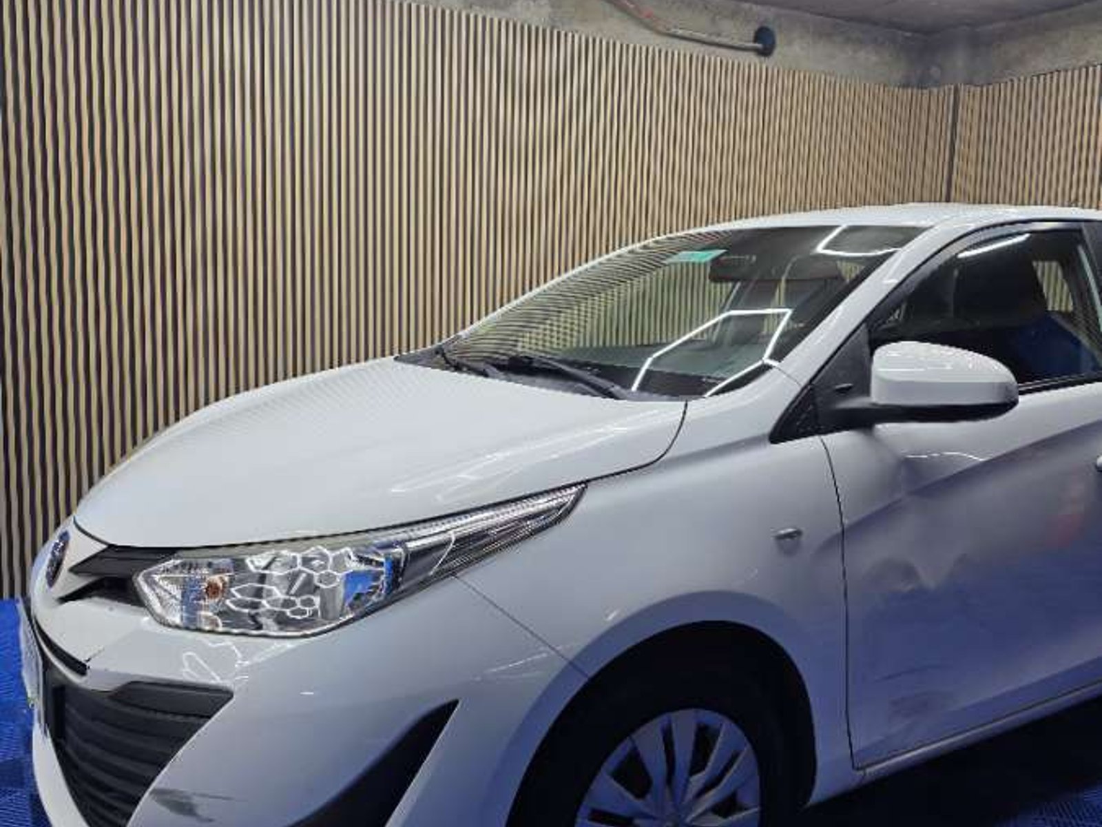 Toyota NEW YARIS 2018 - Foto 5 de 15