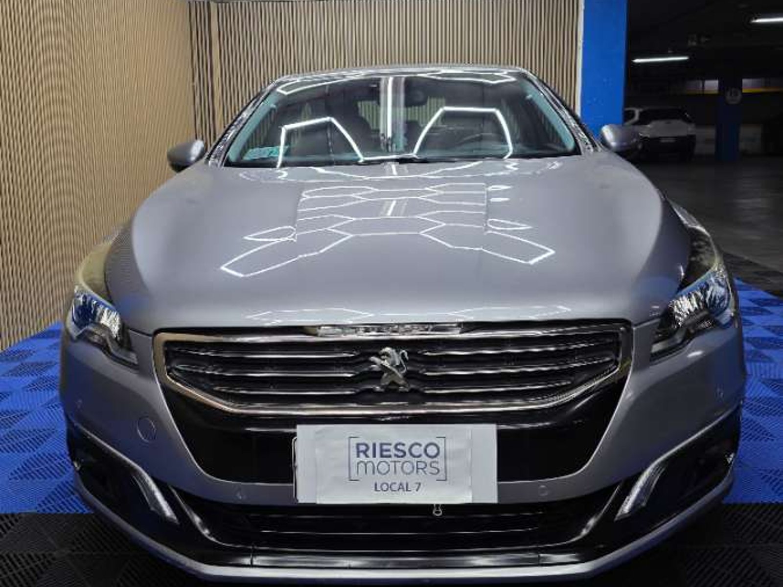 Peugeot 508 Allure 2.0 2017 - Foto 3 de 17