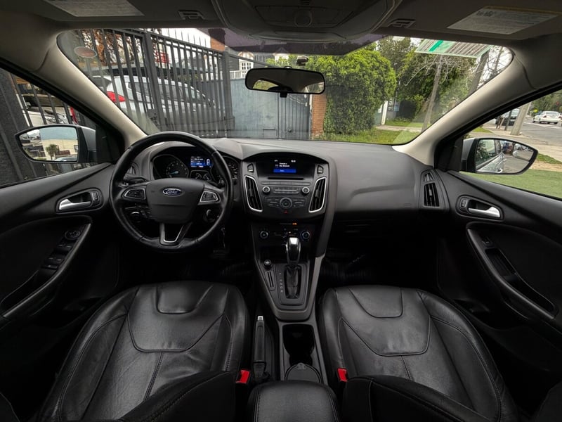 Ford FOCUS 2.0 SE AUT 2016 - Imagen 8 de 10