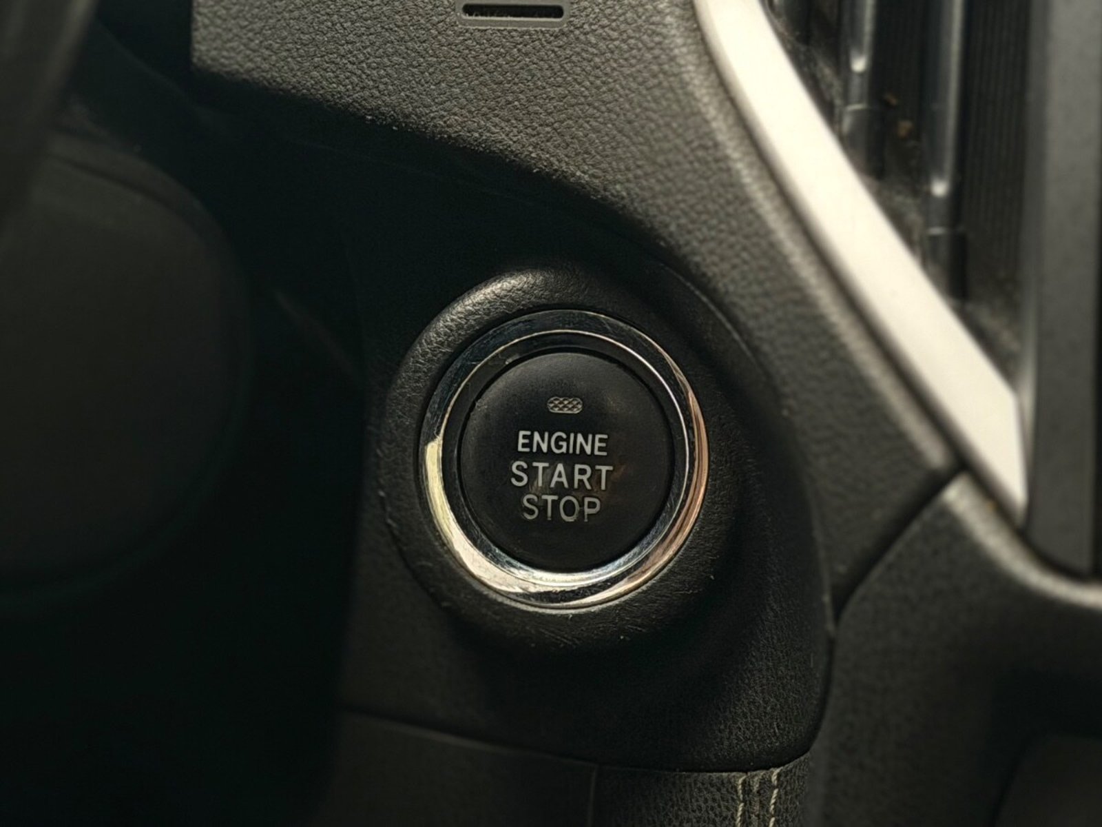 Subaru IMPREZA 2.0 Limited AUT 4X4 2019 - Imagen 8 de 9