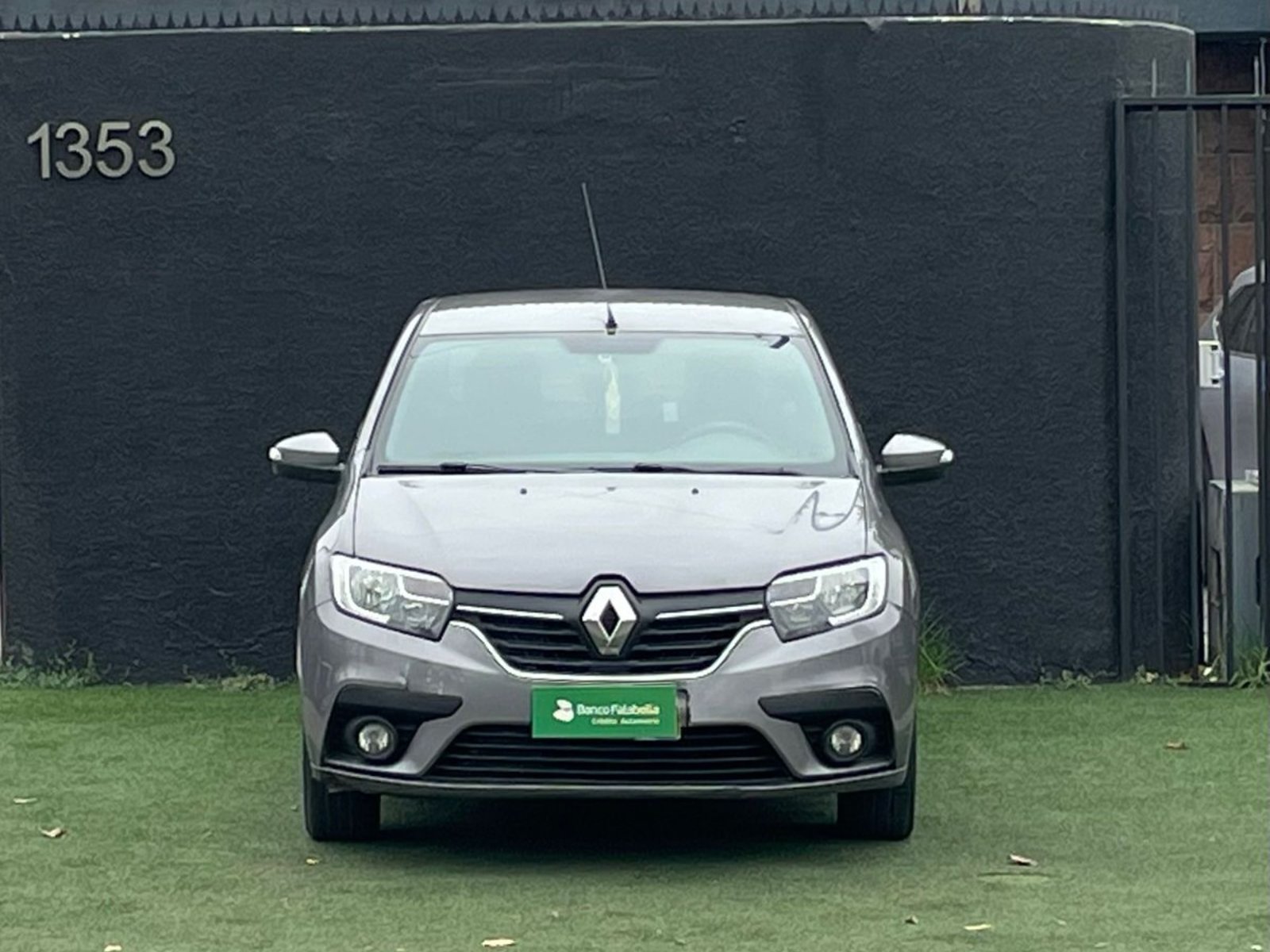 Renault SYMBOL 1.6 2022 - Foto 4 de 10