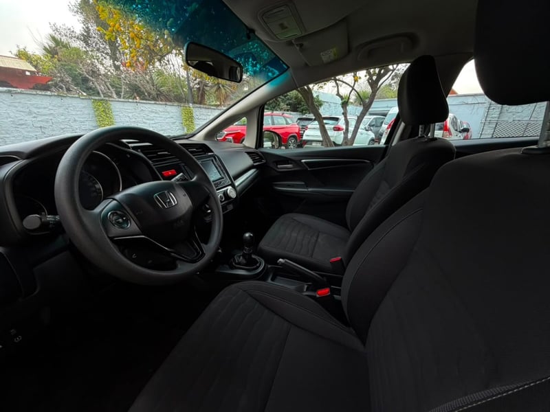 Honda WR-V 1.5 LX 2023 - Imagen 8 de 10