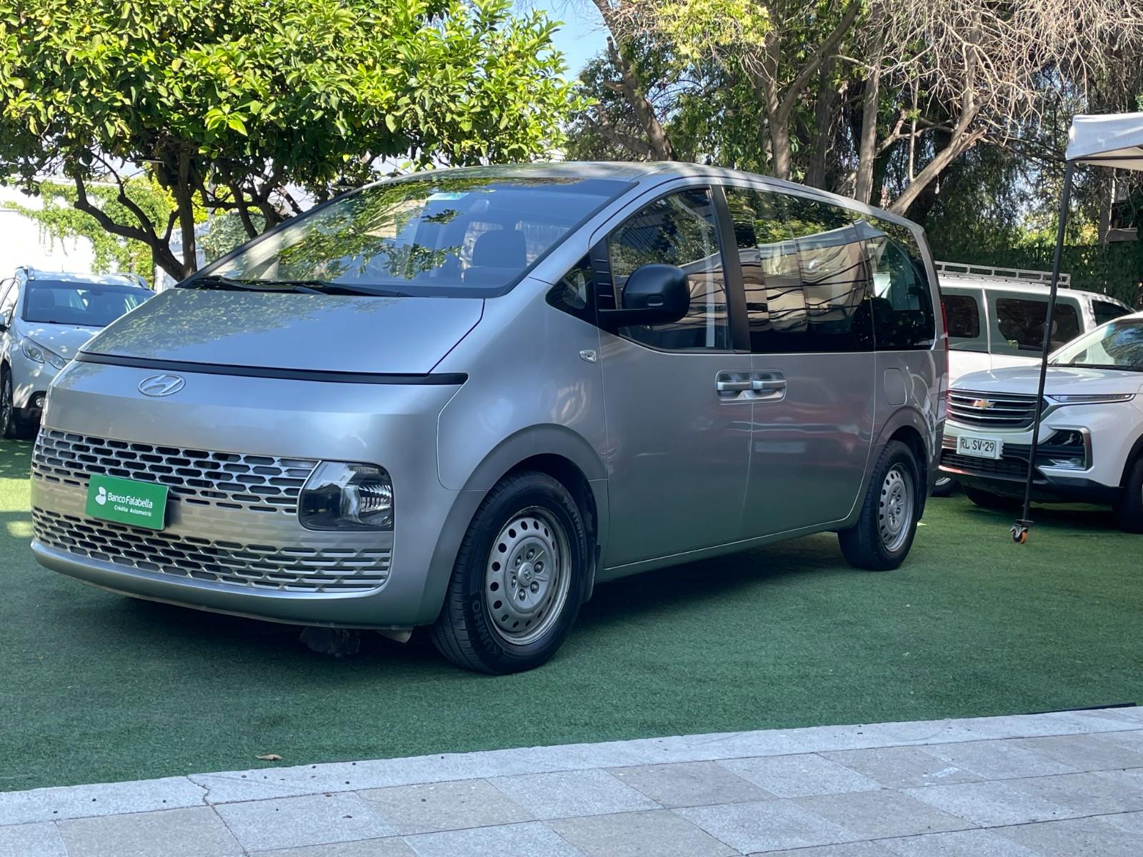 Hyundai STARIA US4 CRDI 2.2 2022 - Imagen 6 de 10