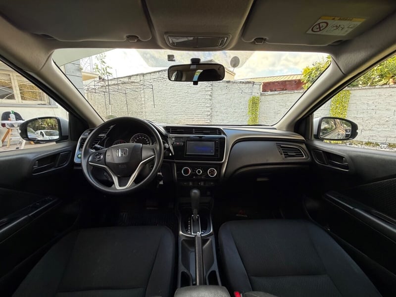 Honda CITY New LX 1.5 AUT 2018 - Imagen 9 de 10
