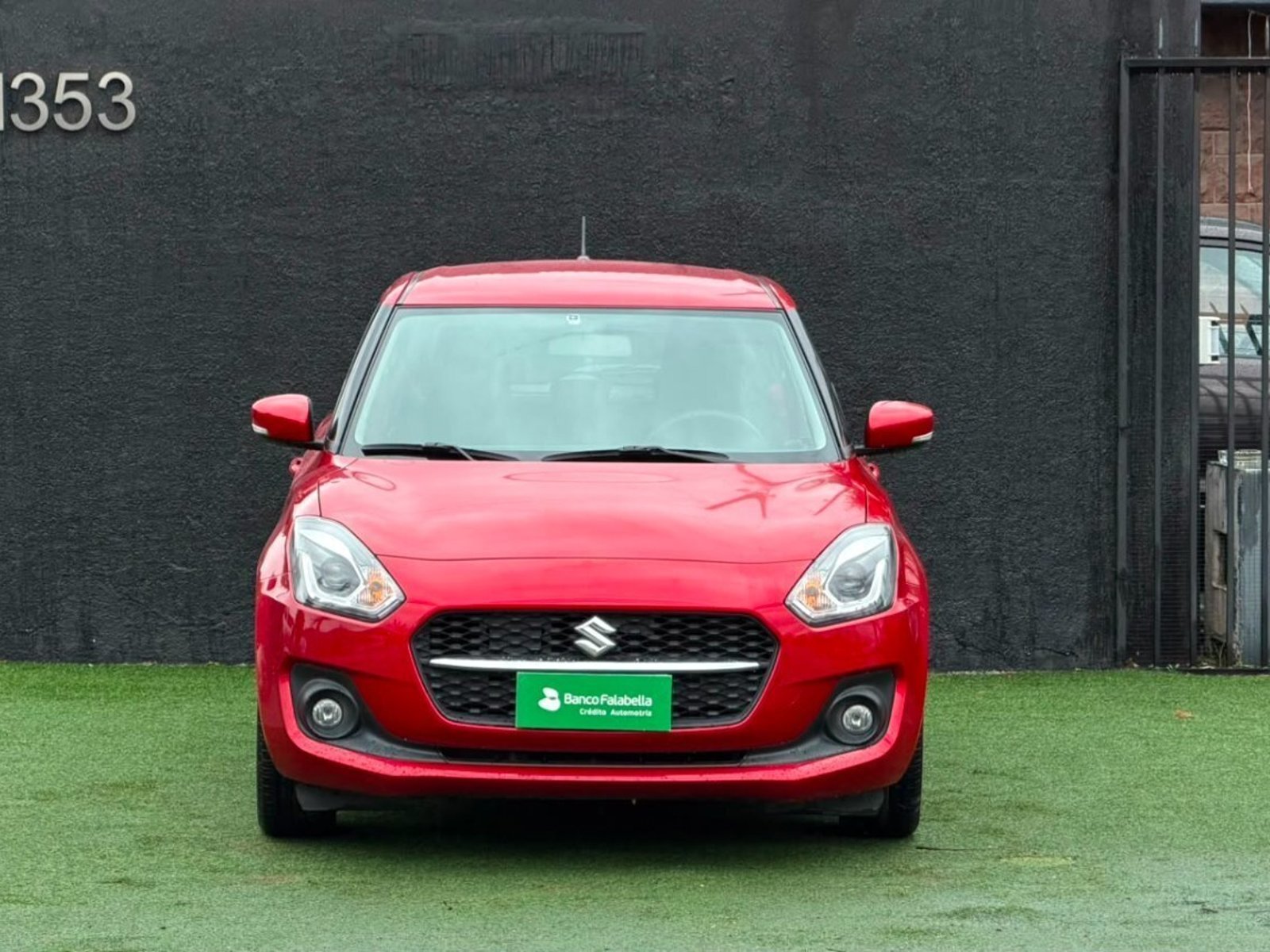 Suzuki SWIFT GLX FULL 1.2 AUT 2024 - Foto 2 de 10