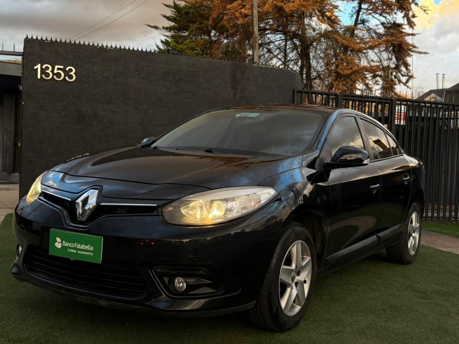 Renault FLUENCE Autentique 1.6 2015 - Foto 5 de 10