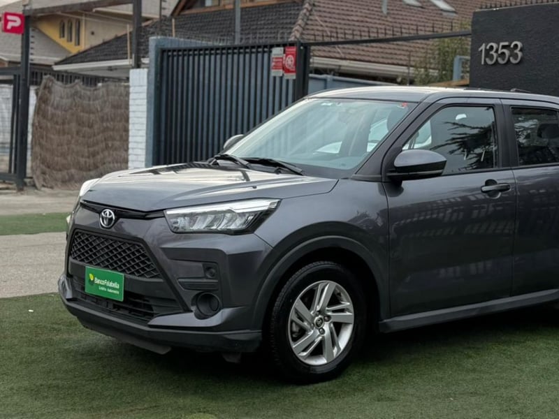 Toyota RAIZE 1.2 AUT 2022 - Imagen 6 de 10
