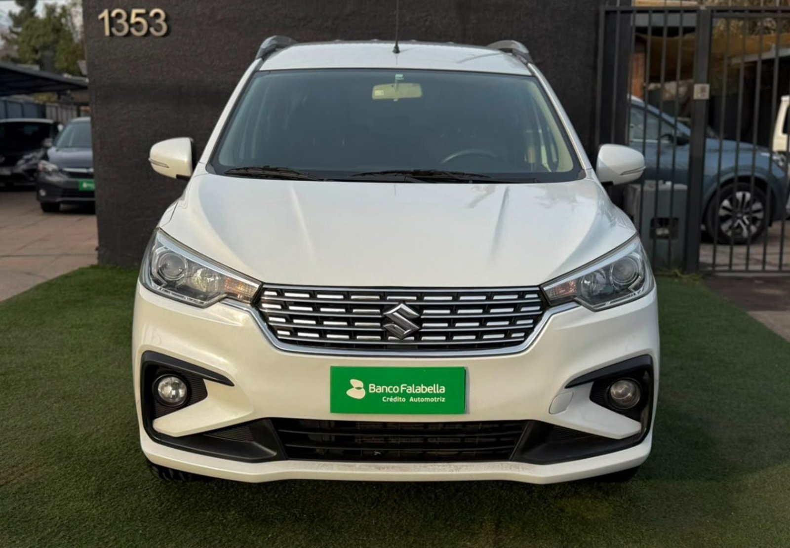 Suzuki ERTIGA GLX 1.5 FULL 2022 - Imagen 4 de 10