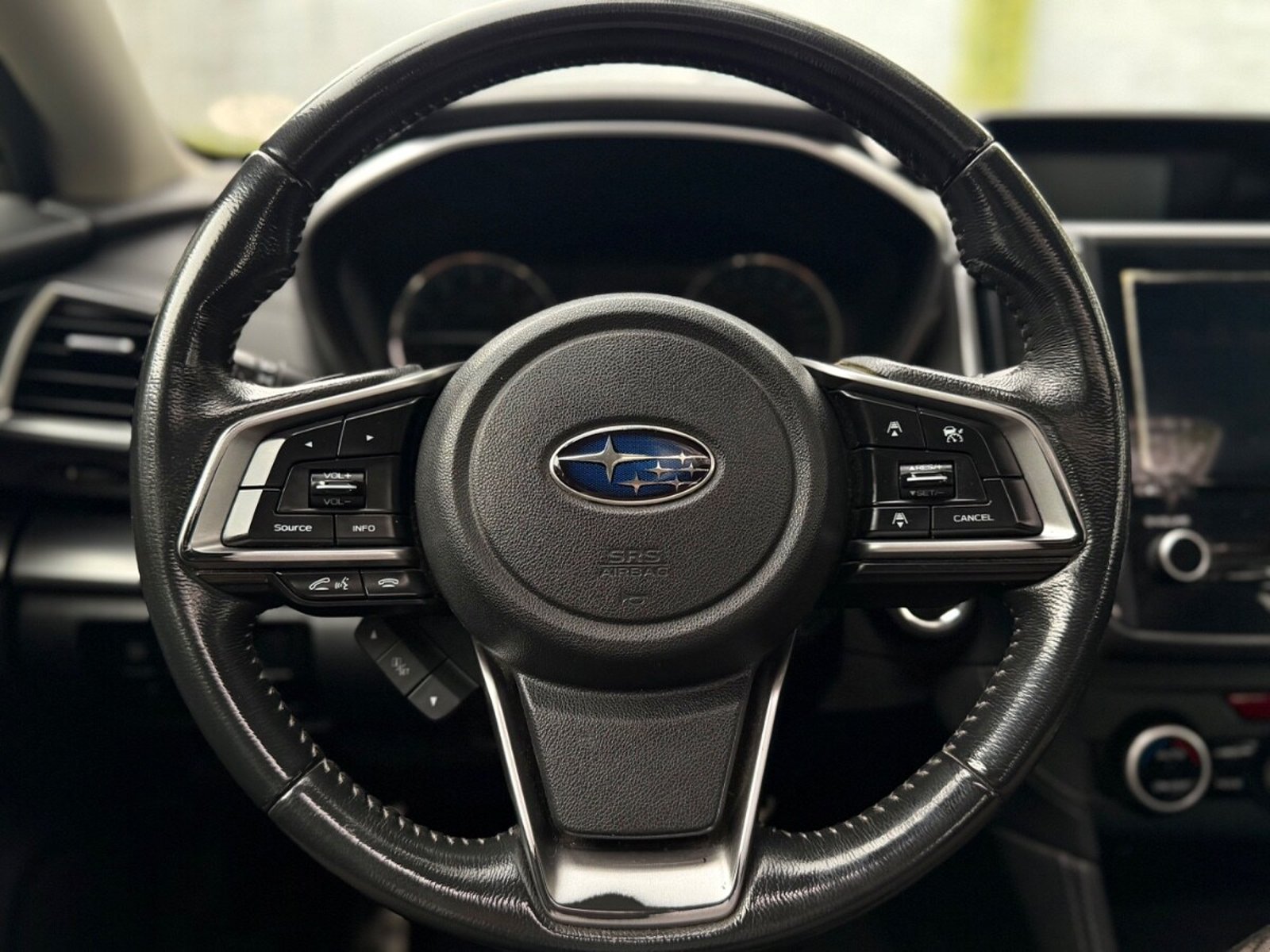 Subaru IMPREZA 2.0 Limited AUT 4X4 2019 - Imagen 7 de 9