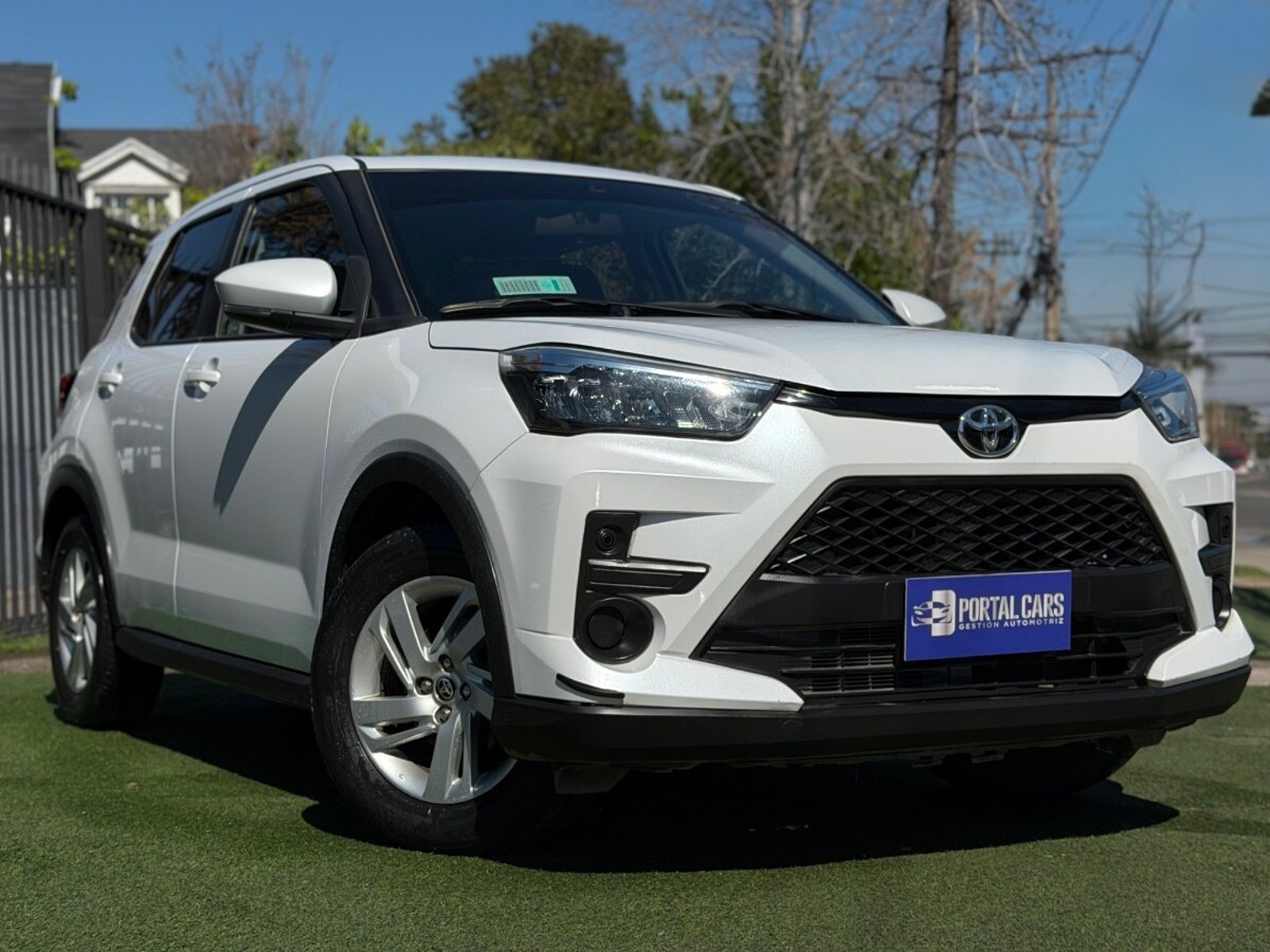 Toyota RAIZE 1.2 E AUT 2022 - Imagen 6 de 10