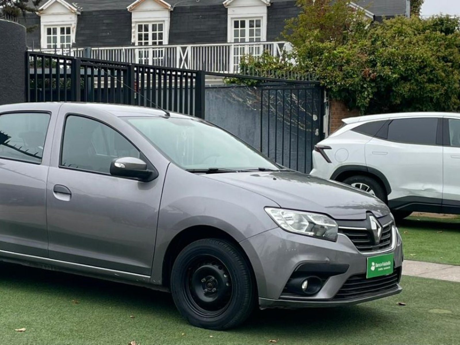 Renault SYMBOL 1.6 2022 - Foto 5 de 10