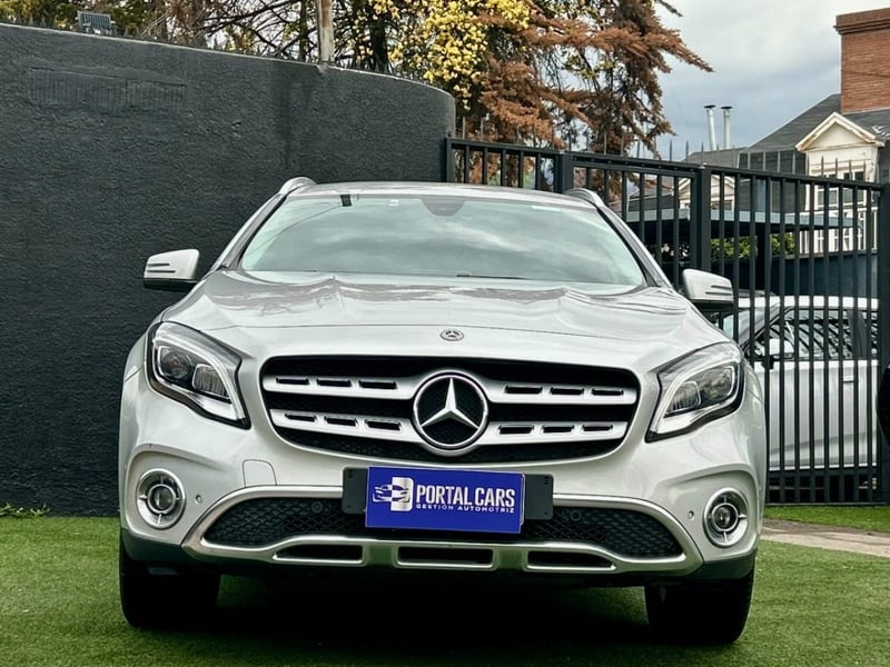 Mercedes-Benz GLA 200 2.1 DIESEL 4X2 AT 5P 2018 - Imagen 10 de 10