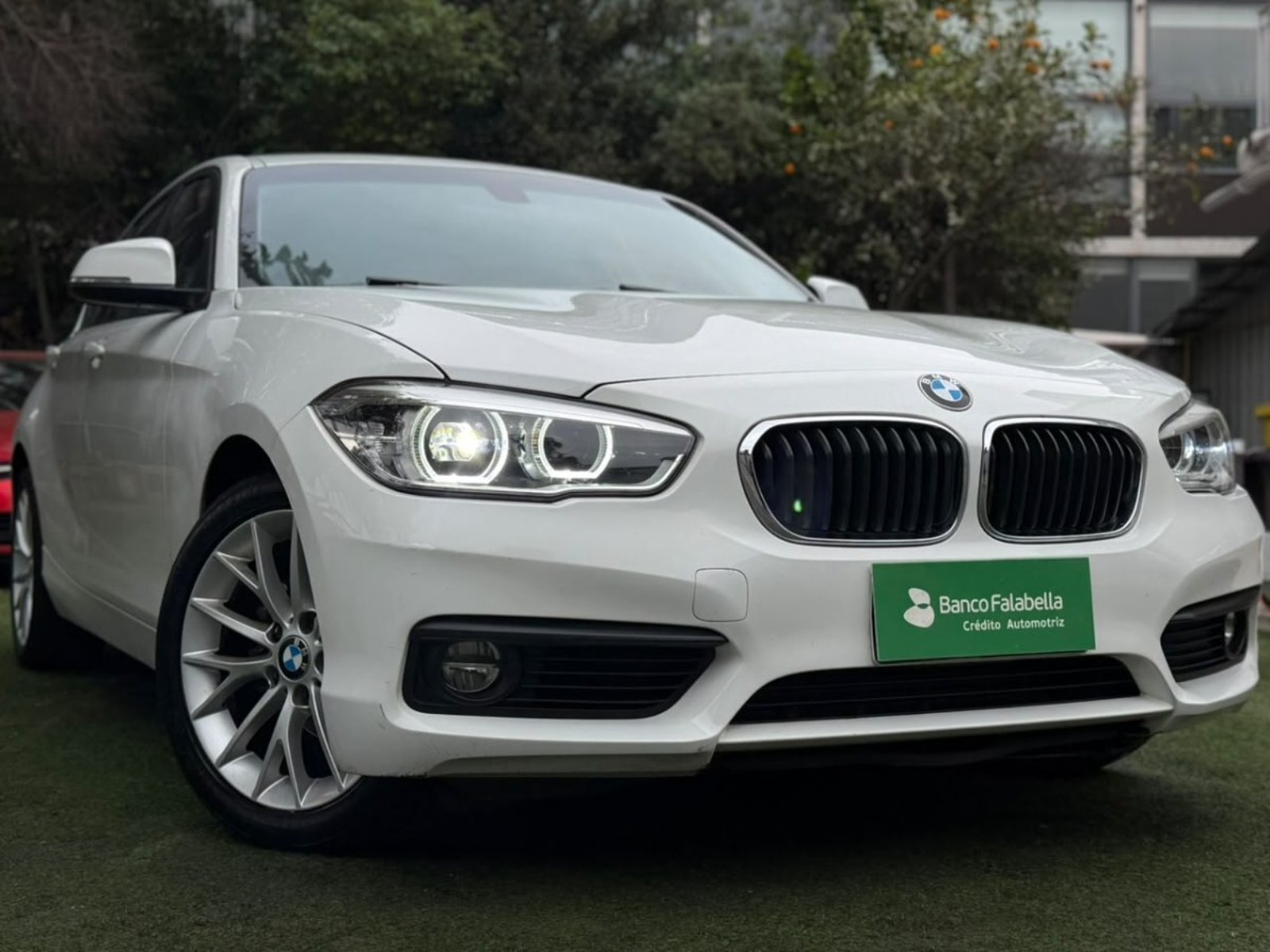 BMW 118I 1.5 MILLENIAL AUT 2018 - Foto 2 de 10