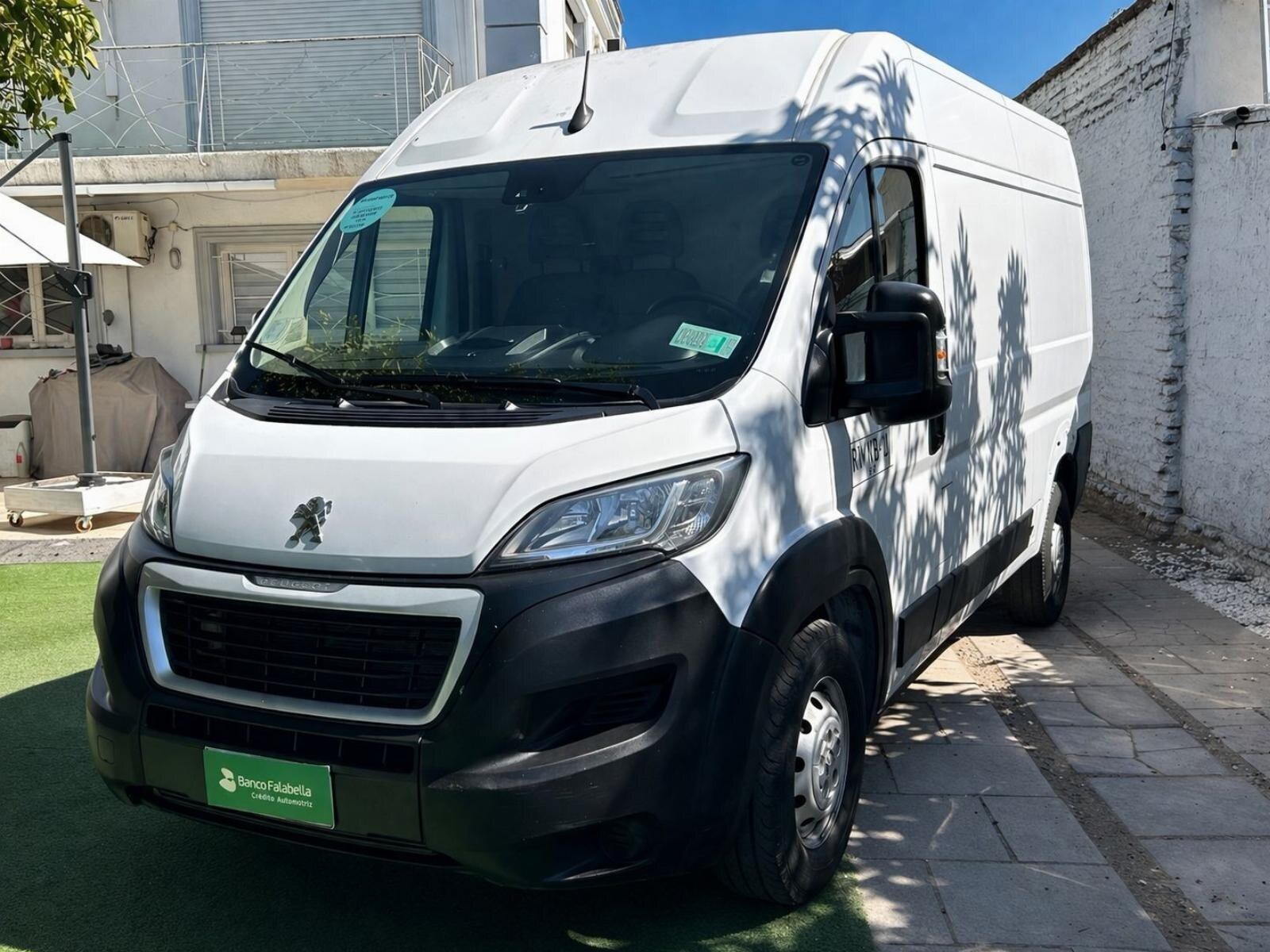 Peugeot BOXER HDI L2H2 2.0 2022 - Foto 3 de 10