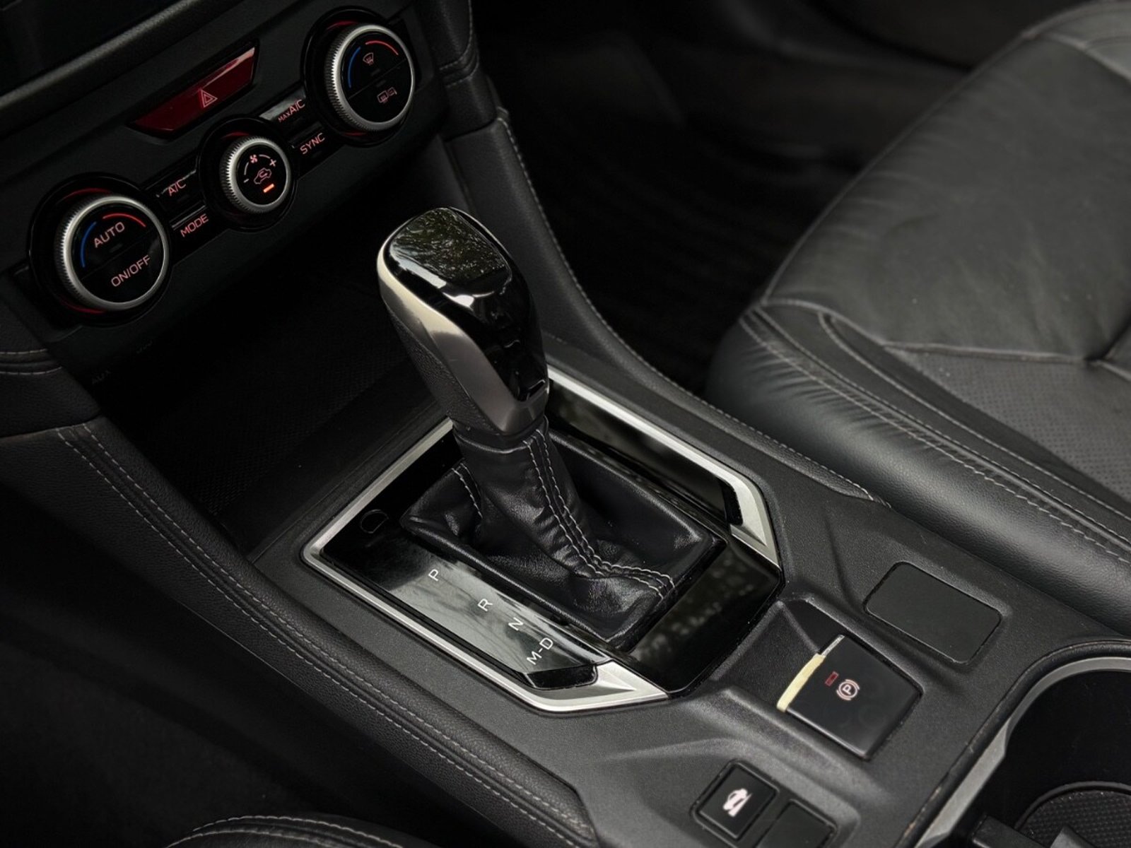 Subaru IMPREZA 2.0 Limited AUT 4X4 2019 - Imagen 6 de 9