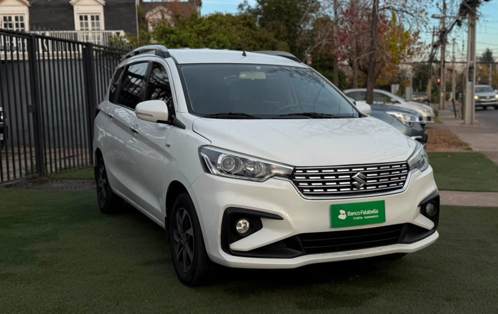 Suzuki ERTIGA GLX 1.5 FULL 2022 - Imagen 6 de 10