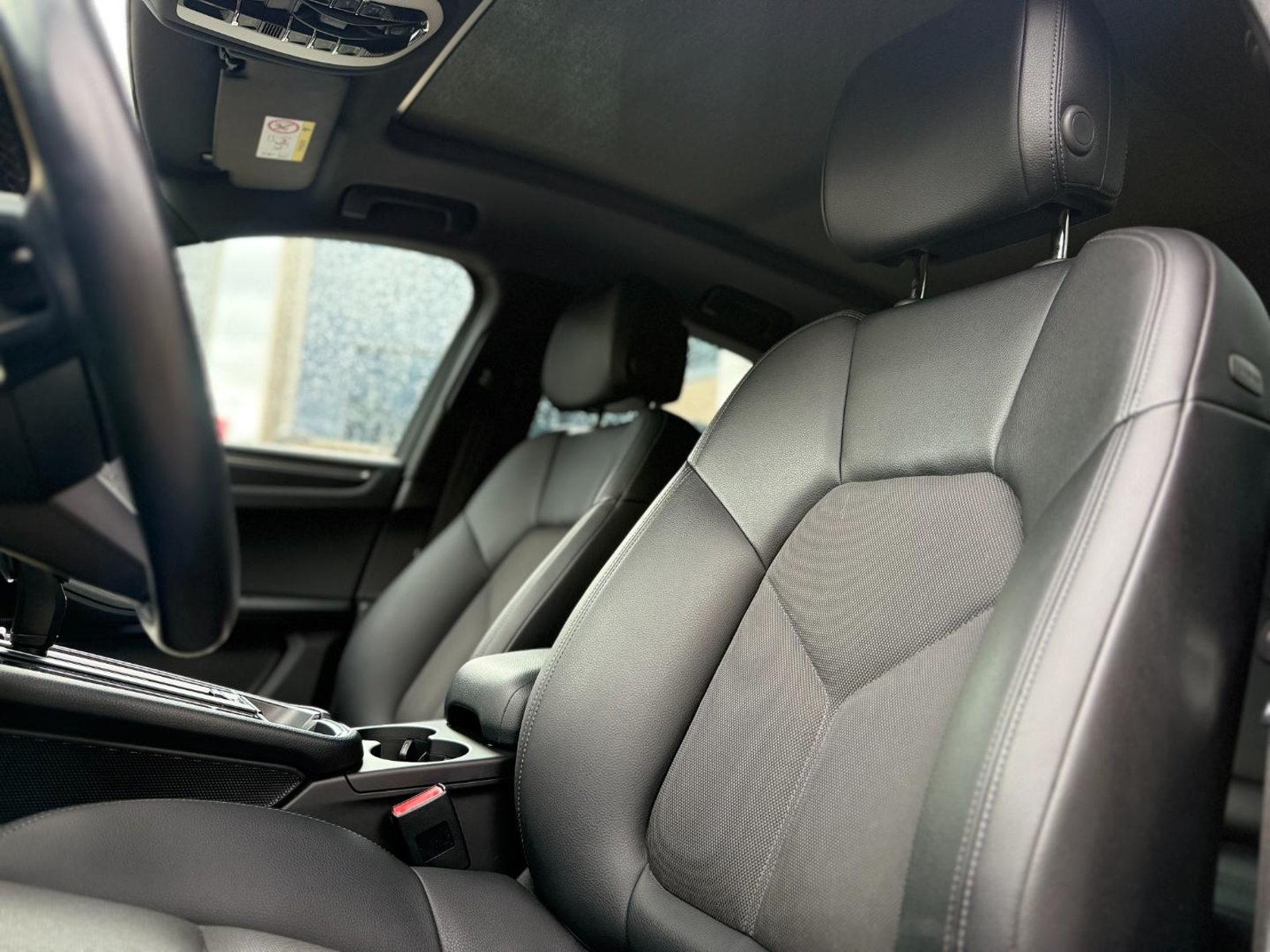 Porsche MACAN R4 III 2.0 2024 - Imagen 15 de 19