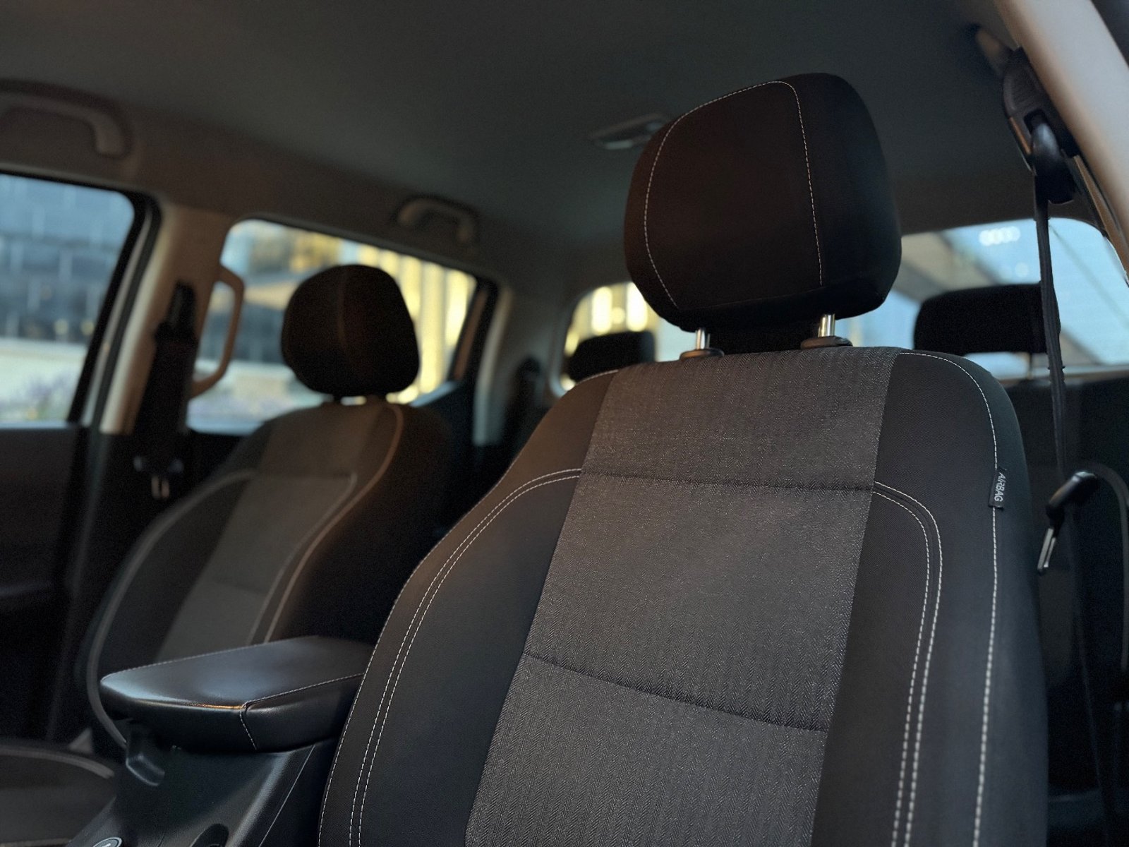Peugeot LANDTREK Active BlueHDi 180 4X4 AT 2024 - Imagen 15 de 18