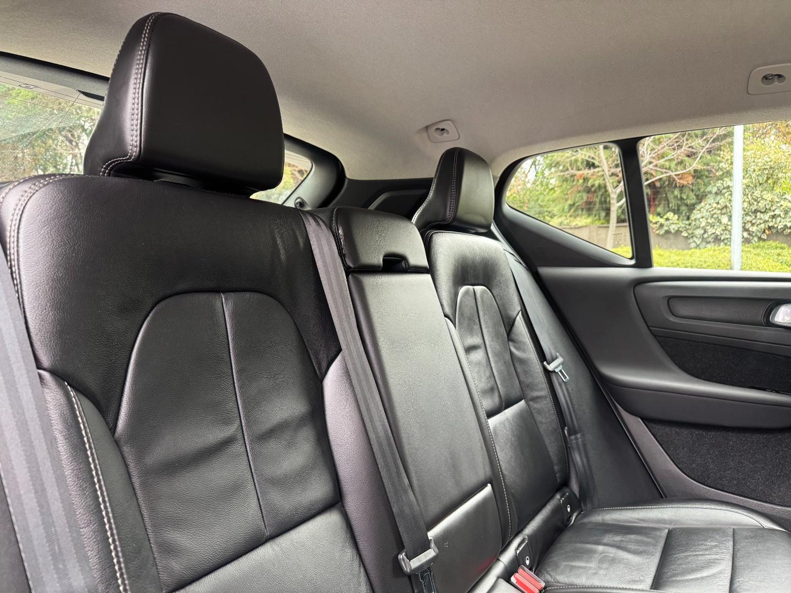 Volvo XC40 T4 Momentum 2021 - Imagen 19 de 19