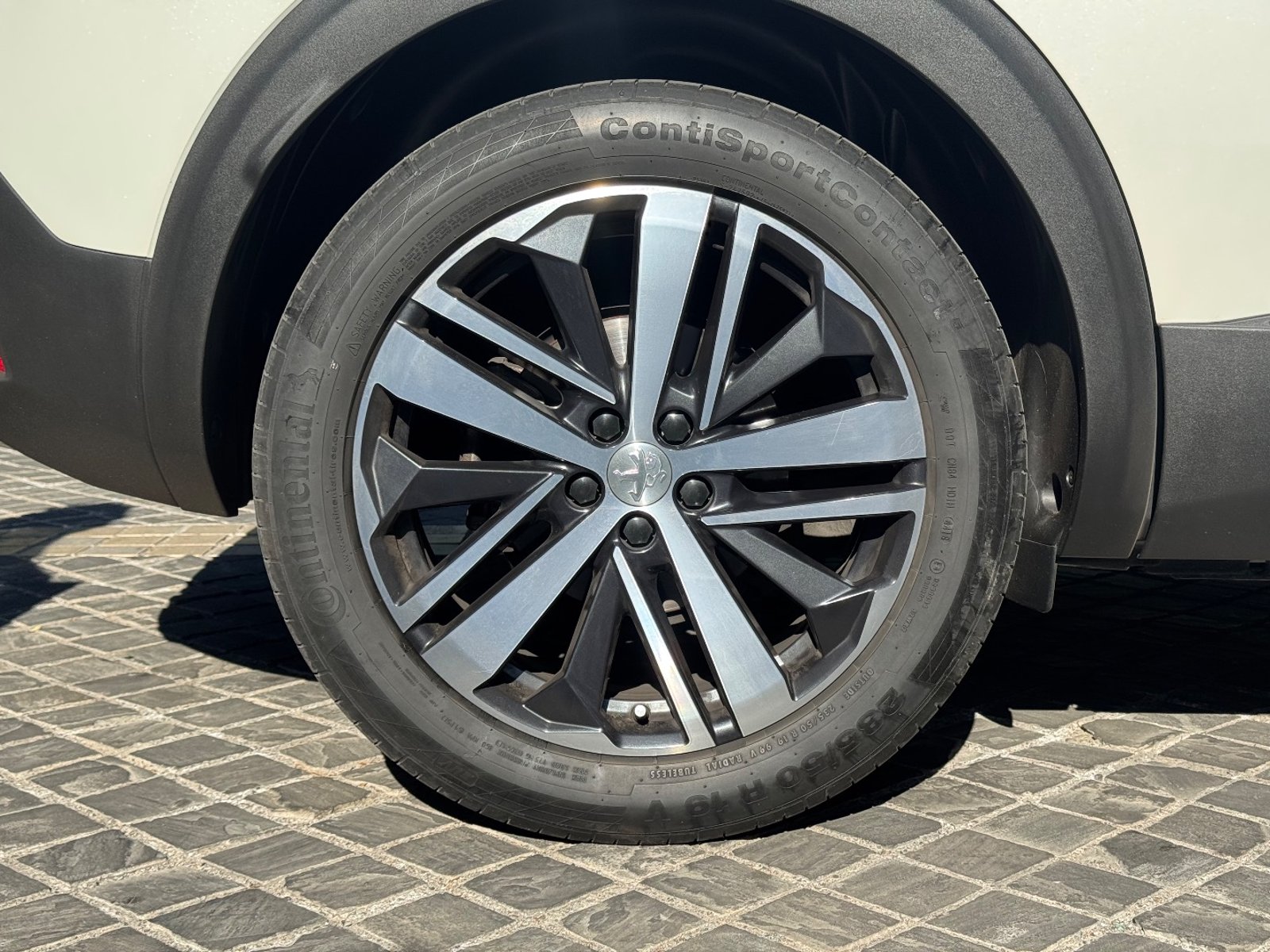 PEUGEOT 3008 GT-Line 2.0 BlueHDi 2019 - Imagen 8 de 19