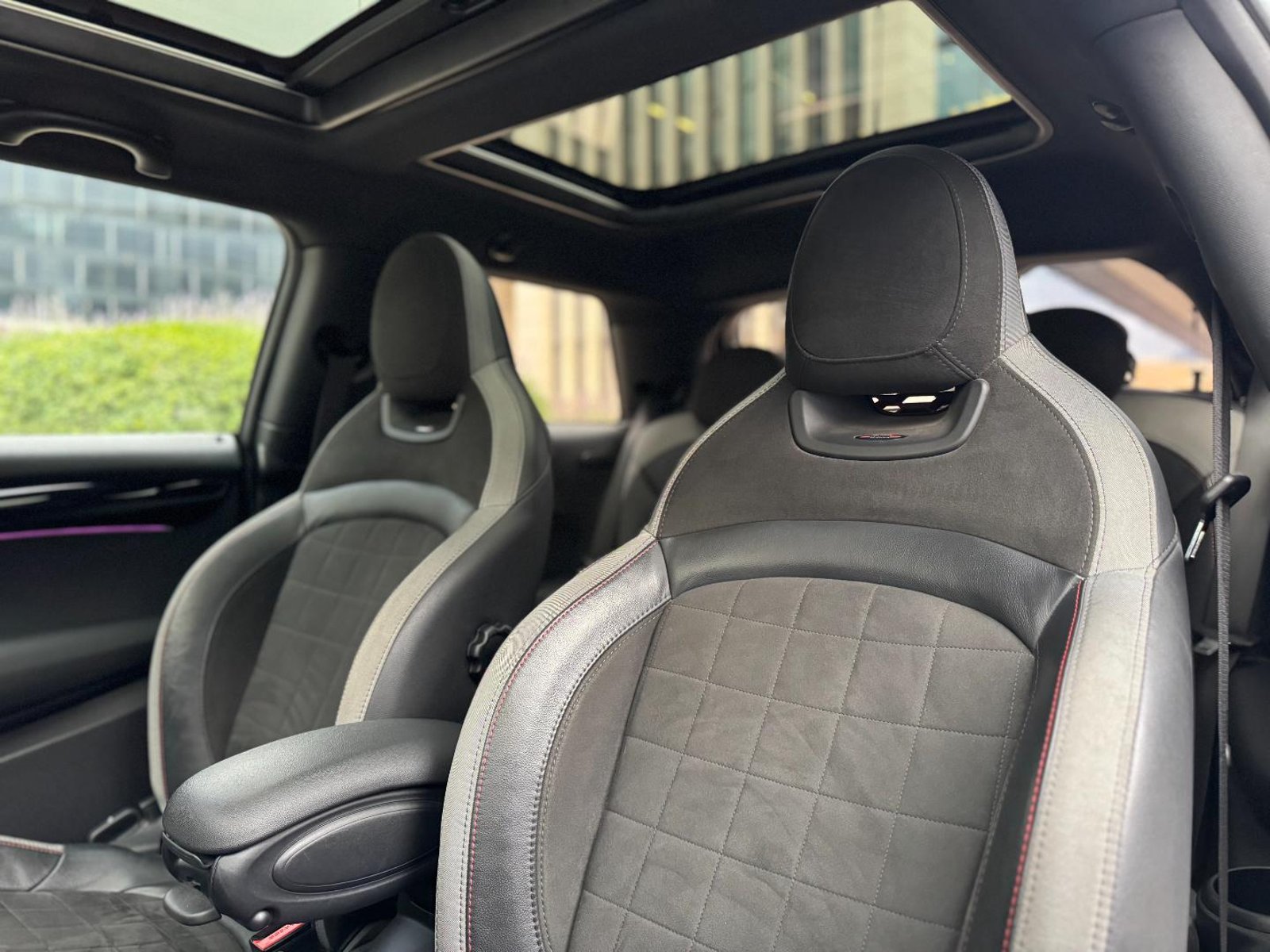 Mini COOPER JOHN COOPER WORKS SPITFIRE 2022 - Imagen 17 de 19