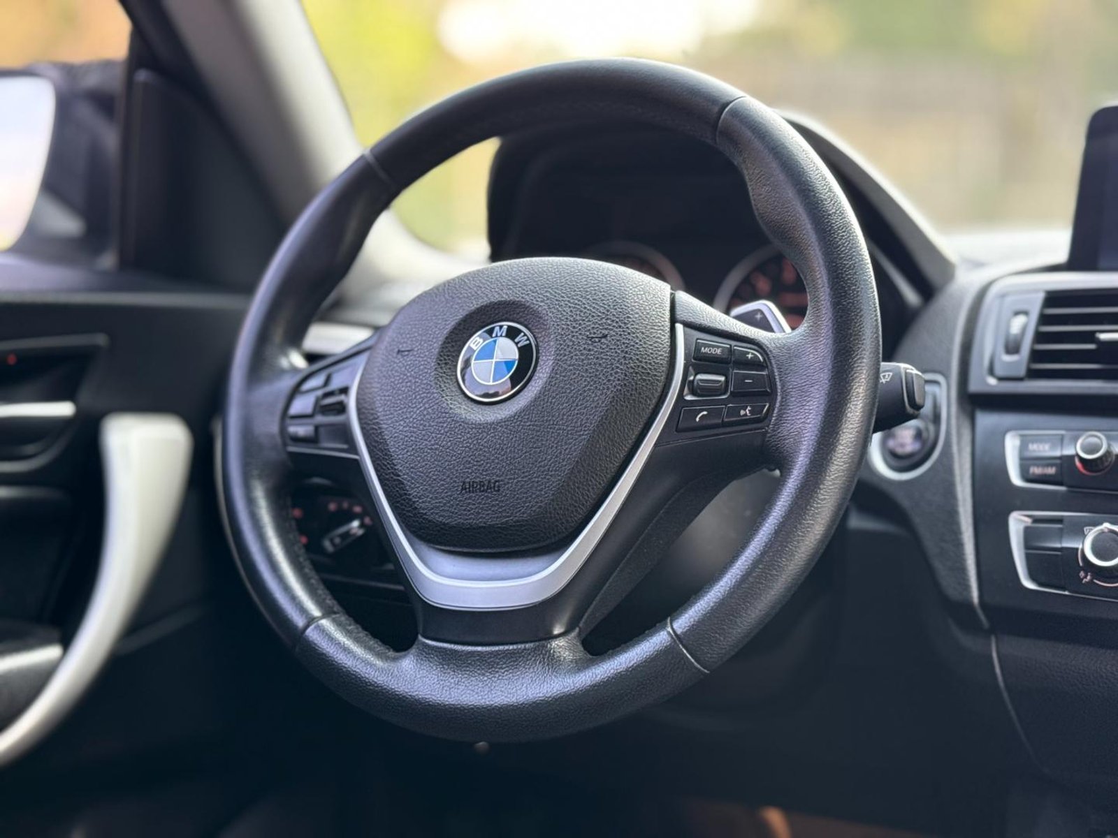 BMW 220 2015 - Imagen 12 de 17