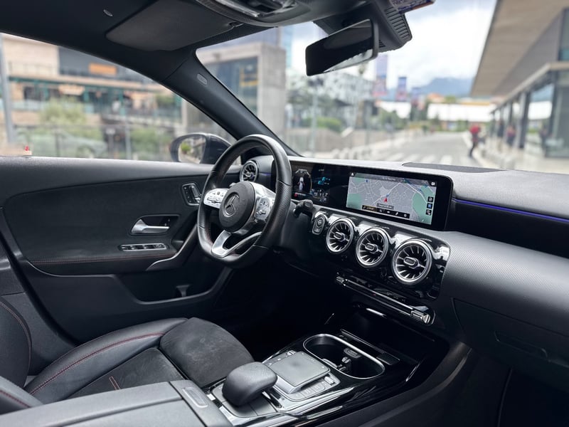Mercedes-Benz A35 AMG 2022 - Imagen 14 de 18