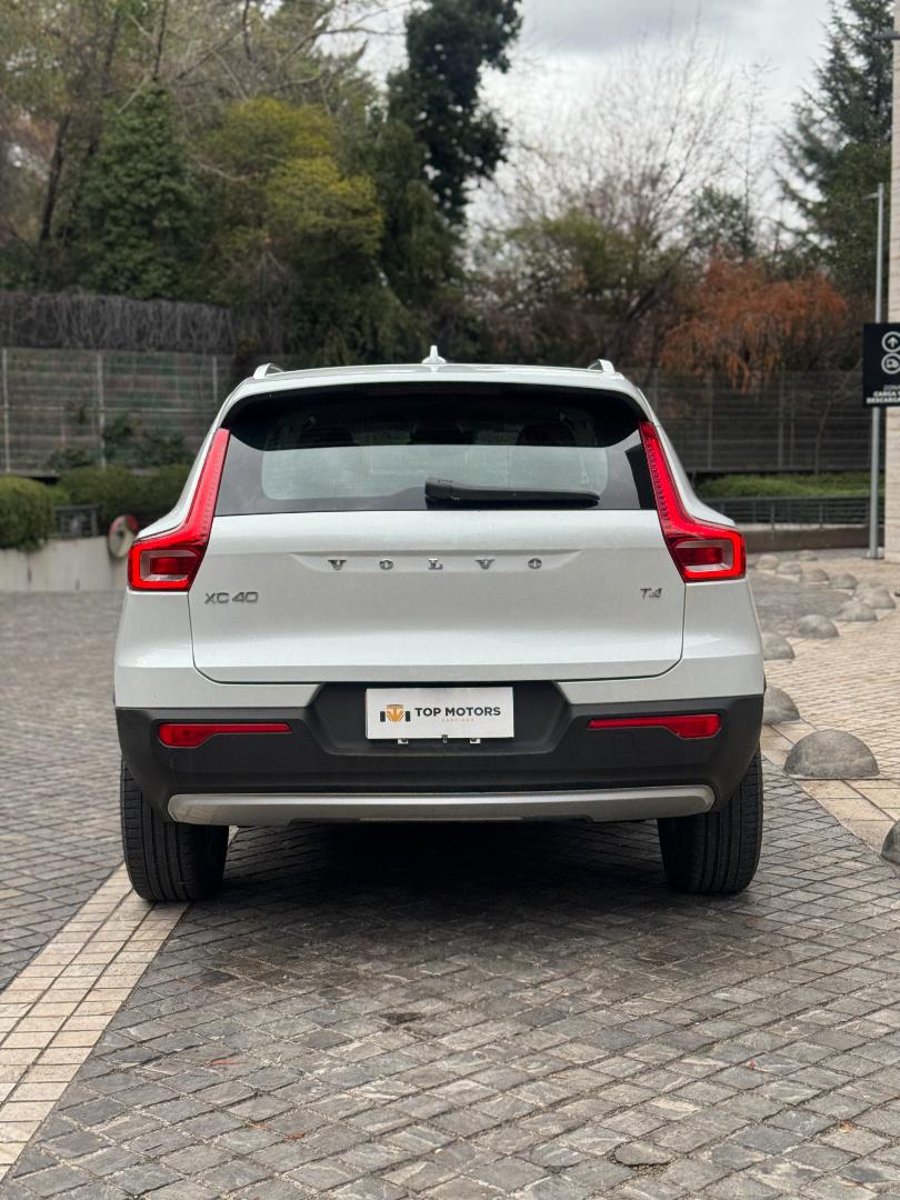 Volvo XC40 T4 Momentum 2021 - Imagen 5 de 19