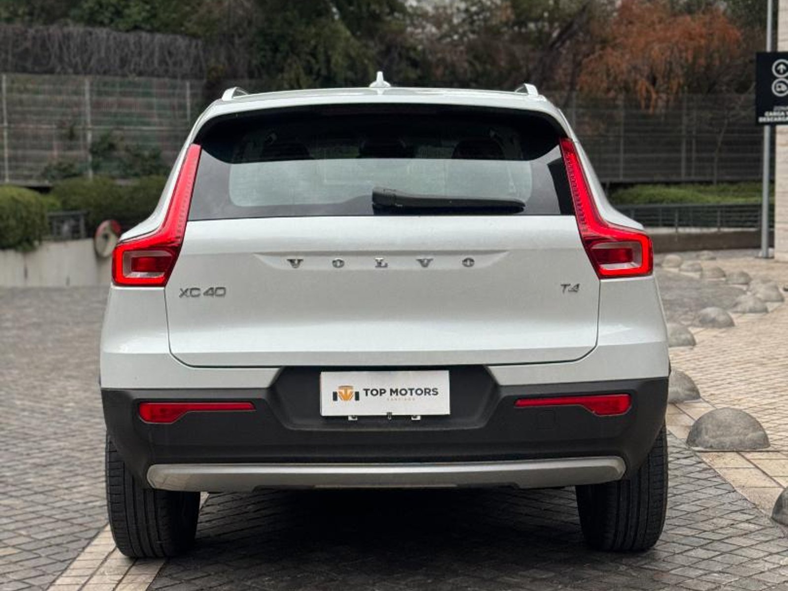 Volvo XC40 T4 Momentum 2021 - Foto 5 de 19