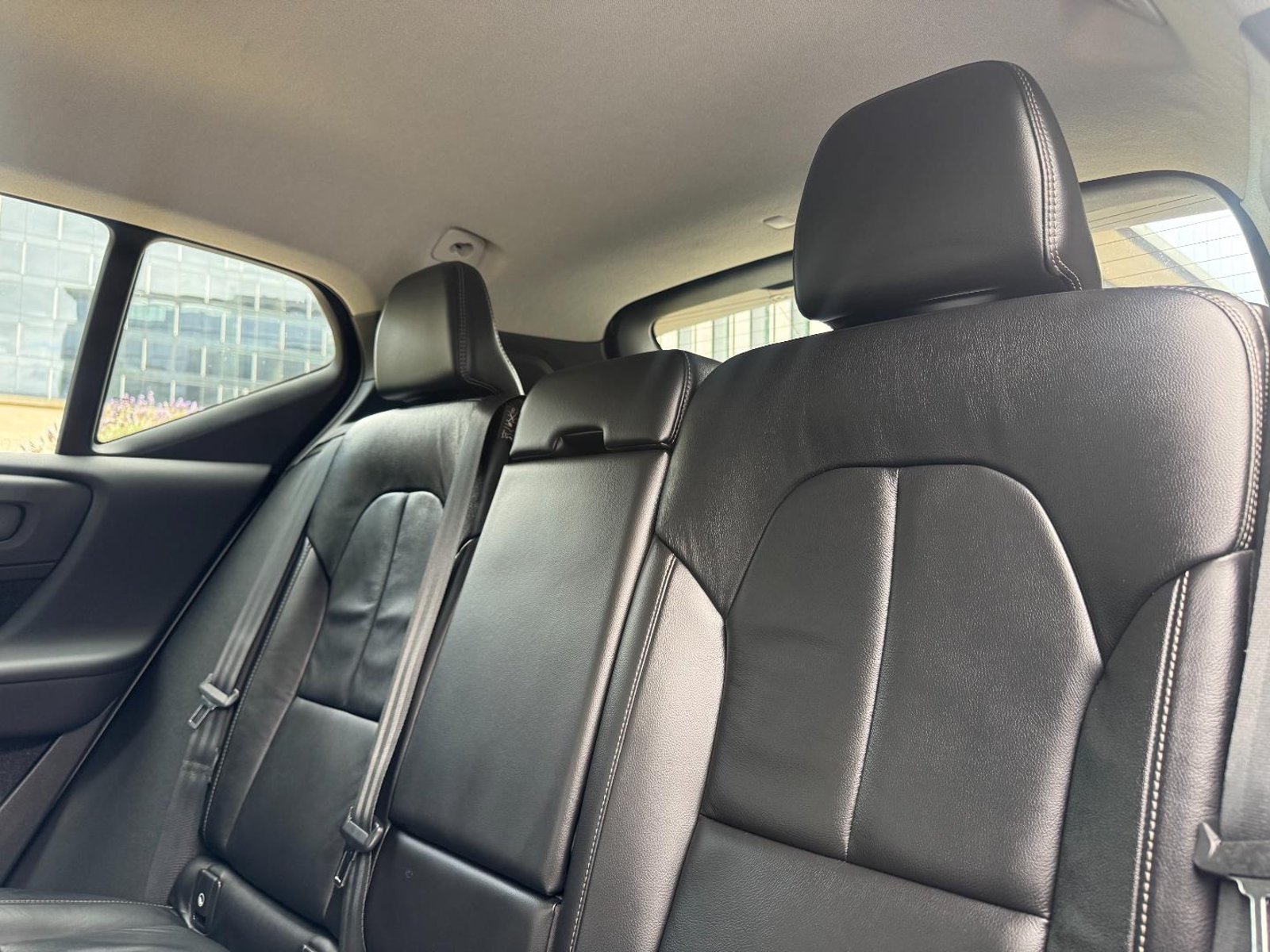 Volvo XC40 T4 Momentum 2021 - Imagen 18 de 19