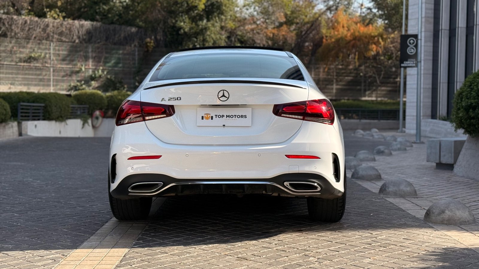 MERCEDES-BENZ A250 2020 - Foto 4 de 19