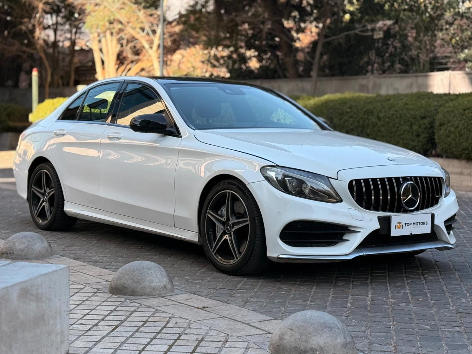 Mercedes-Benz C43 C 43 AMG 2017 - Foto 4 de 16