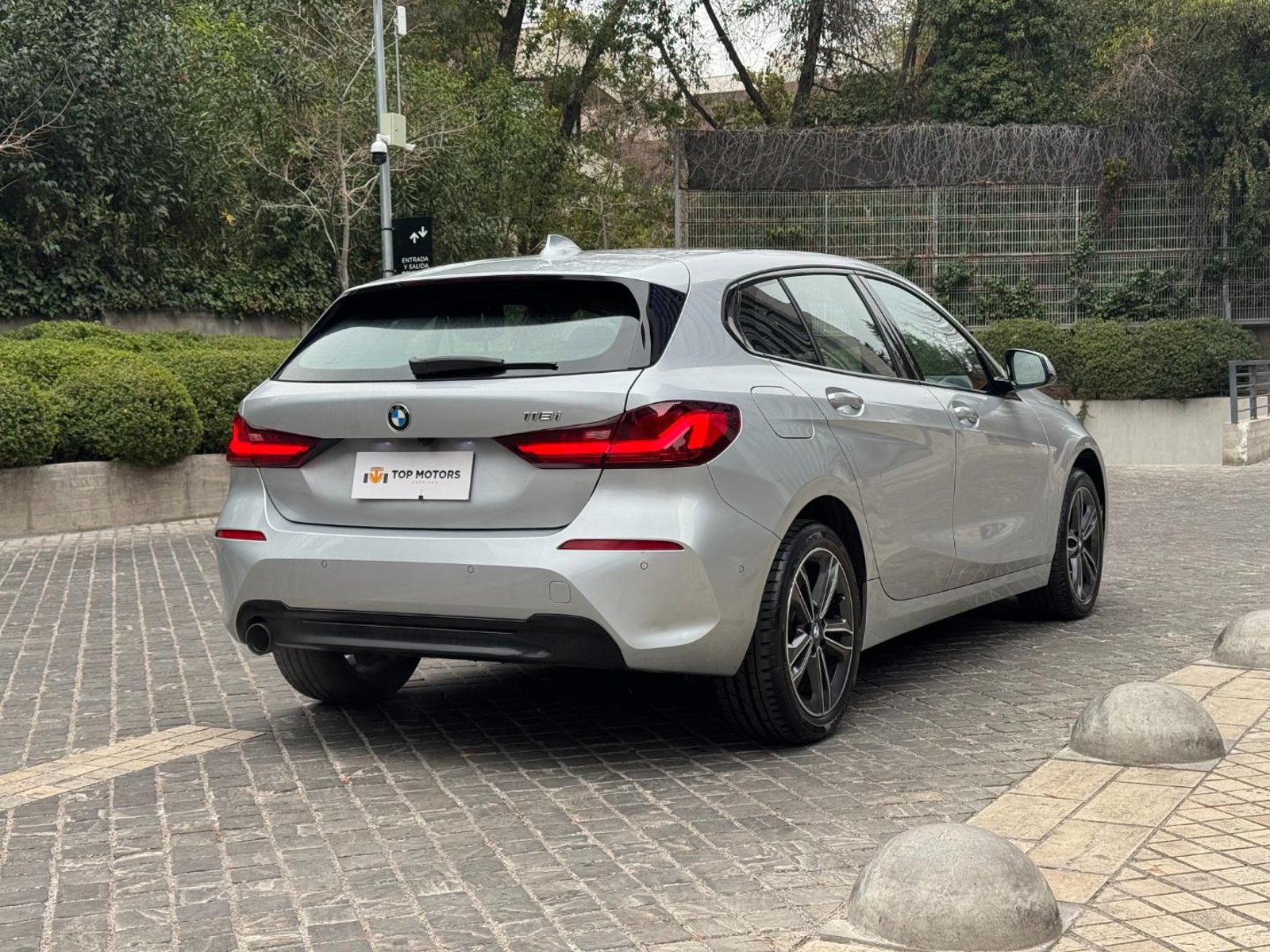 BMW 118i 2021 - Foto 4 de 19