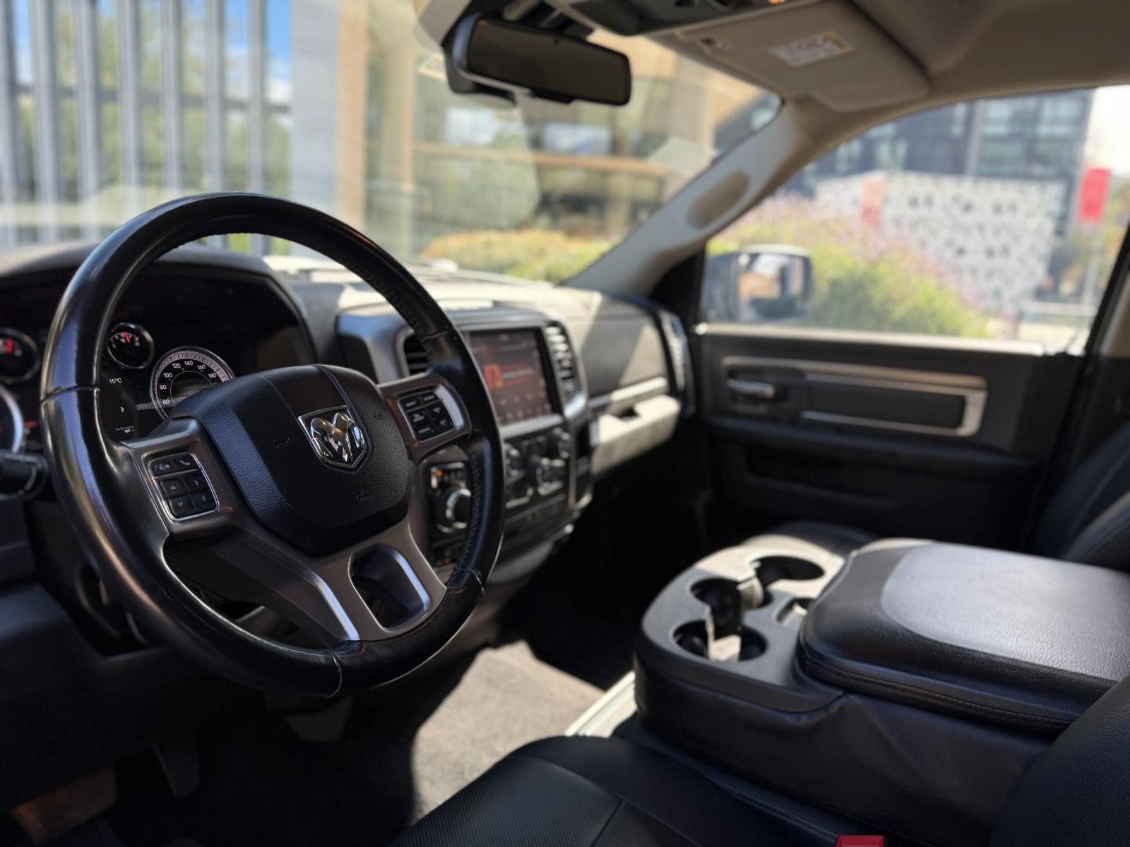 RAM 1500 2023 - Imagen 14 de 19