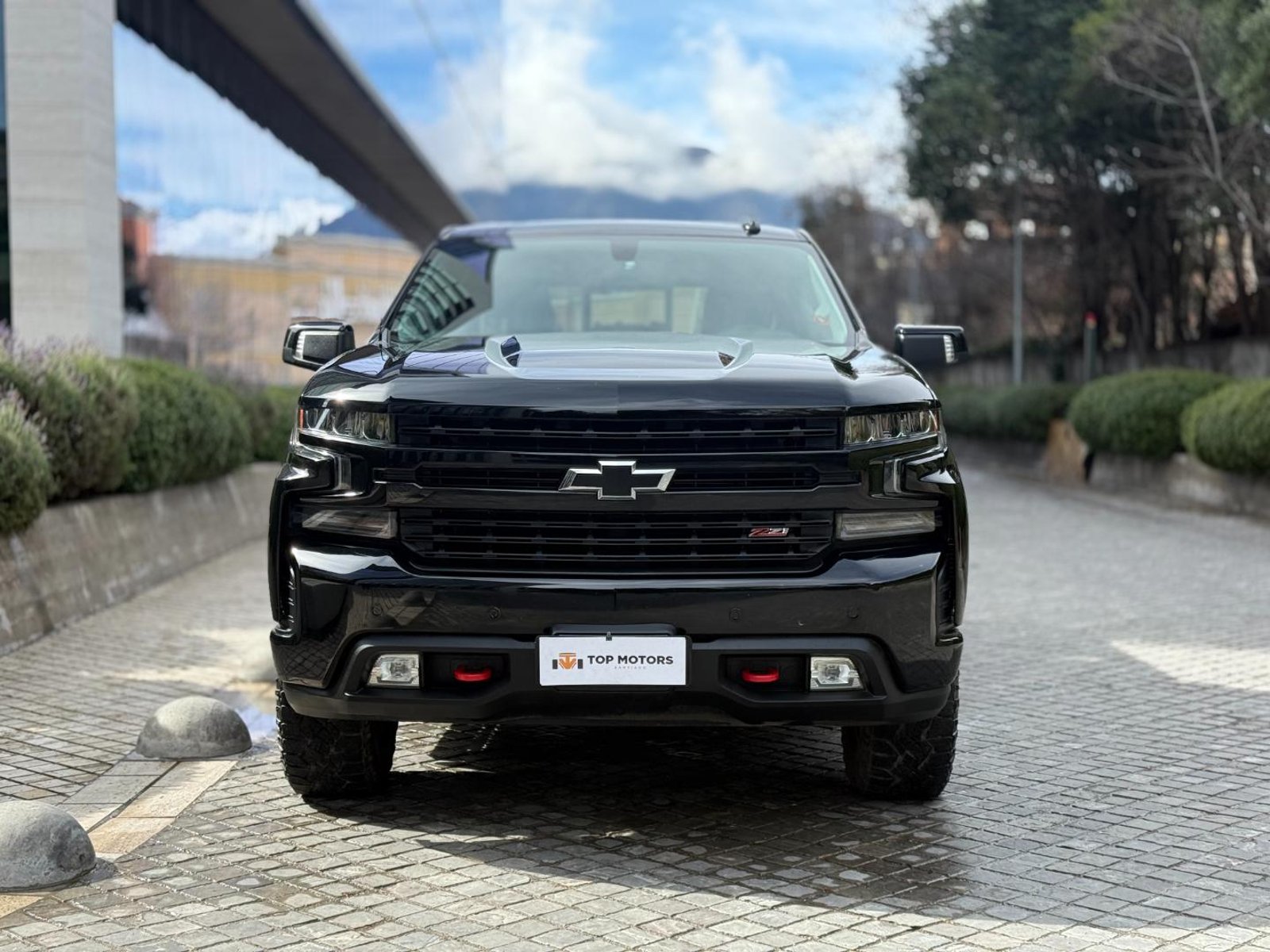 Chevrolet SILVERADO TRAIL BOSS LT Z71 5.3 2021 - Foto 2 de 19