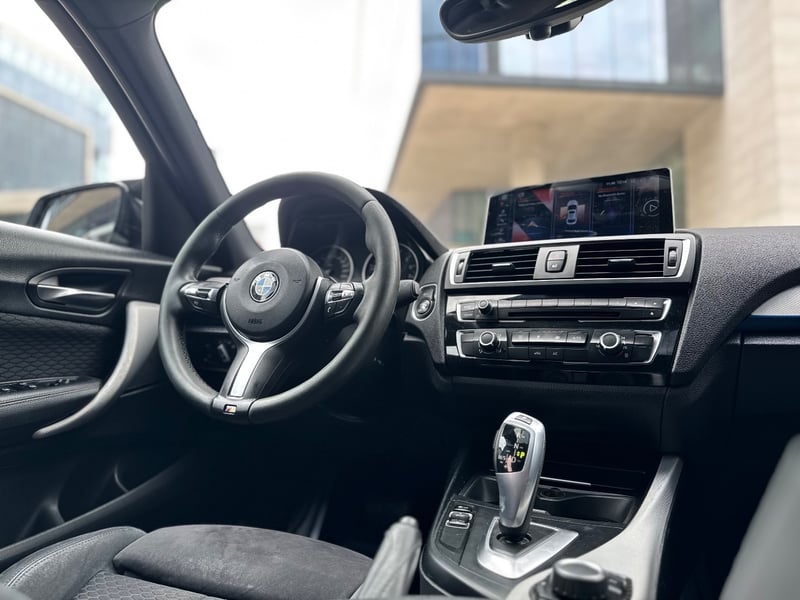 BMW 120M 2016 - Imagen 9 de 19