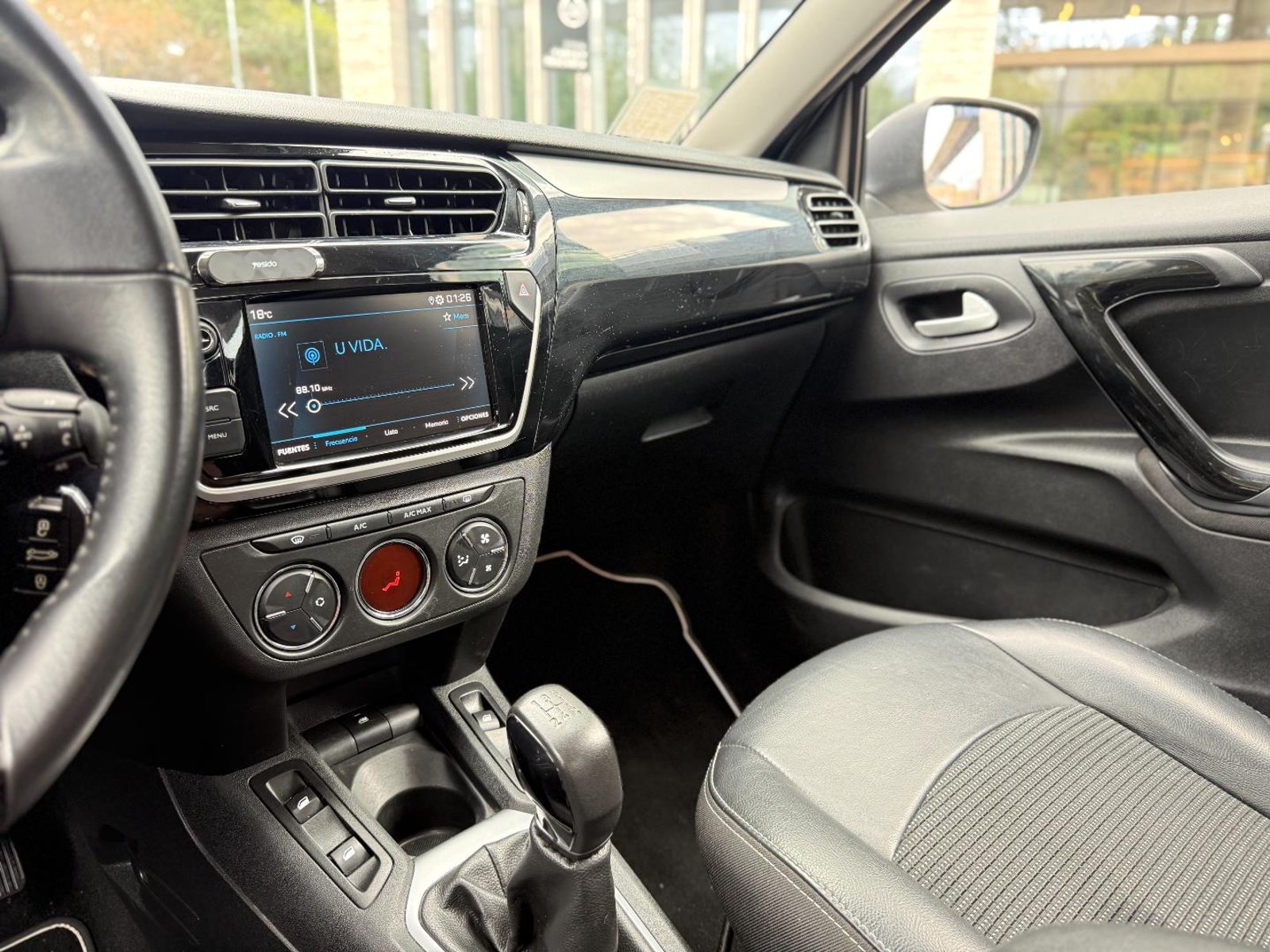 Peugeot 301 Allure 1.6 HDi 2022 - Imagen 11 de 18