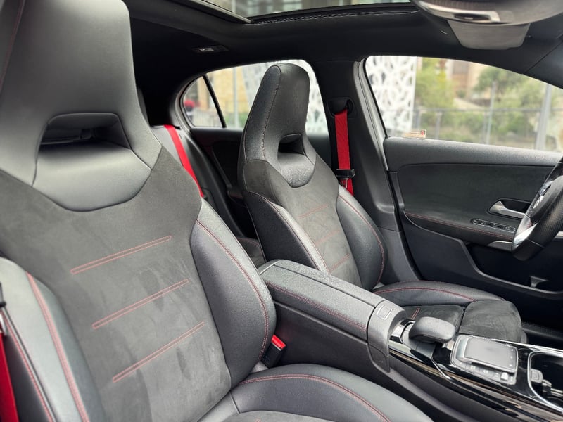 Mercedes-Benz A35 AMG 2022 - Imagen 16 de 18