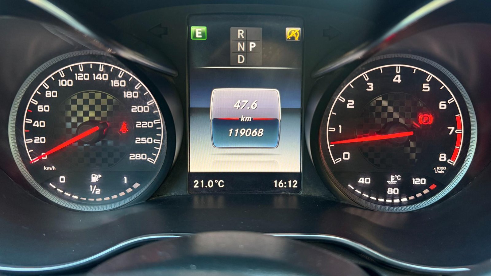 Mercedes-Benz C43 C 43 AMG 2017 - Imagen 11 de 16