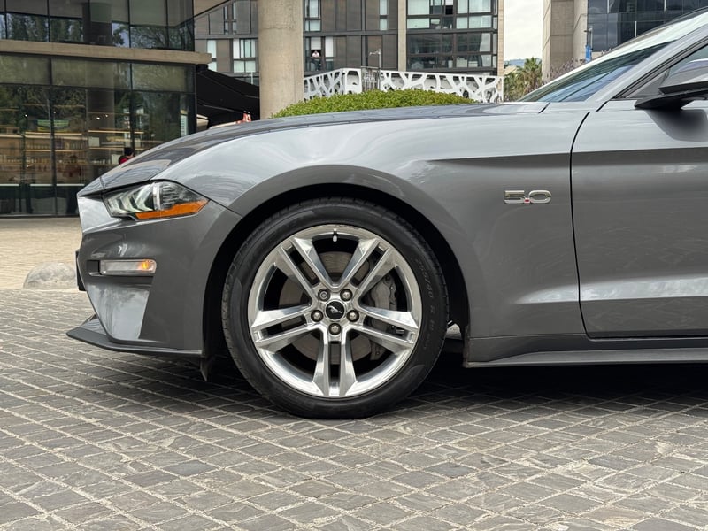 Ford MUSTANG 5.0 GT PREMIUM 4X2 COUPE AT 2P 2021 - Imagen 8 de 19