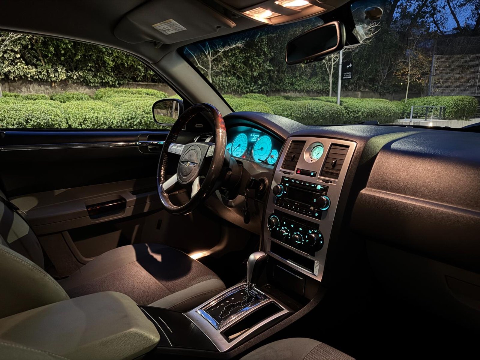 CHRYSLER 300C 2006 - Imagen 12 de 16
