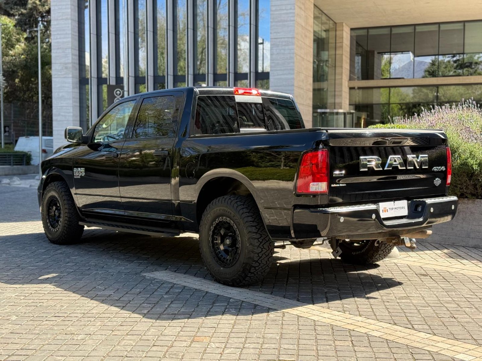RAM 1500 2023 - Imagen 6 de 19