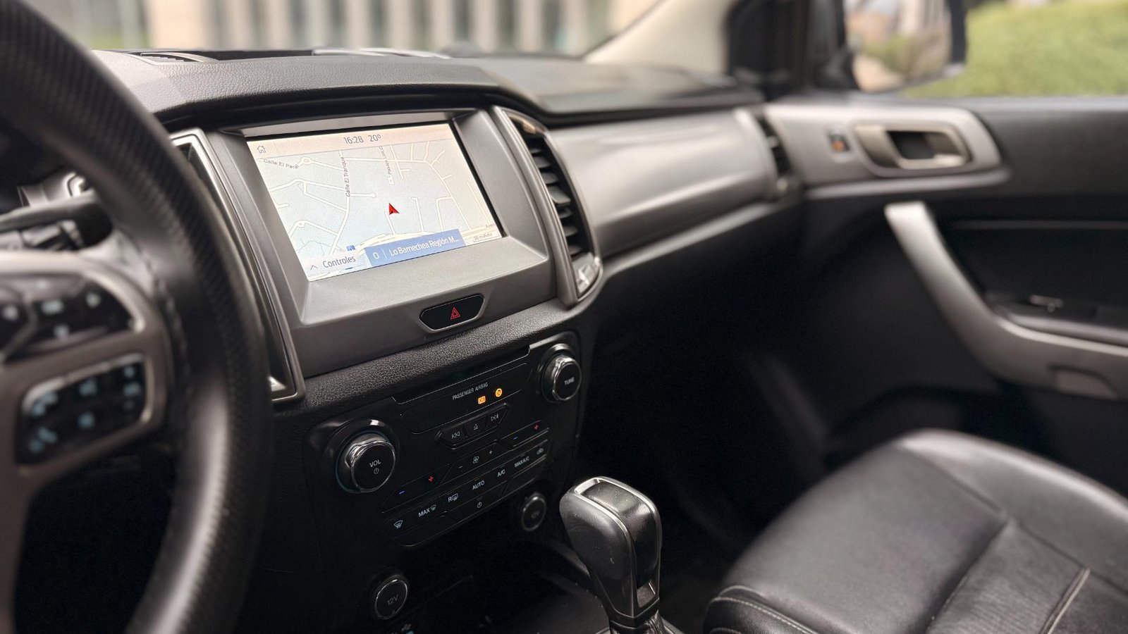 Ford RANGER Limited 2.0 BiTurbo 4x4 2021 - Imagen 9 de 17