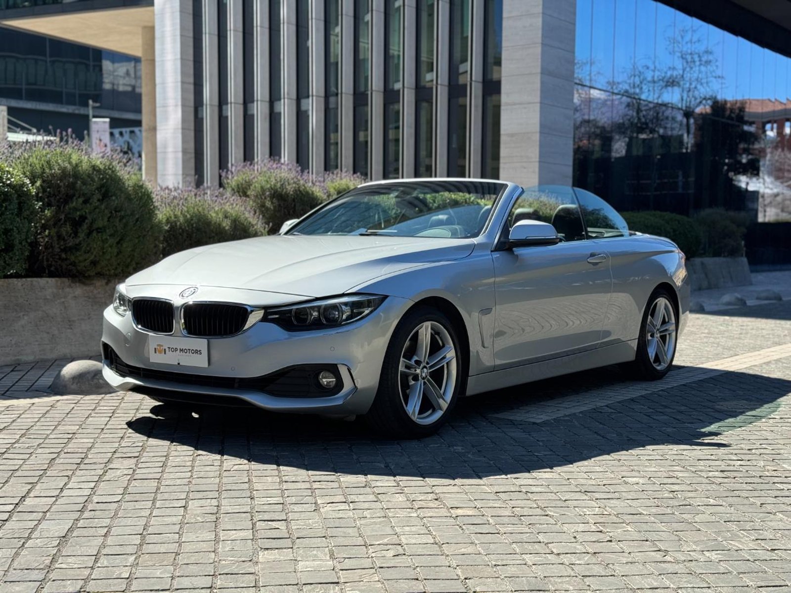 BMW 420I cabriolet 2020 - Foto 2 de 18