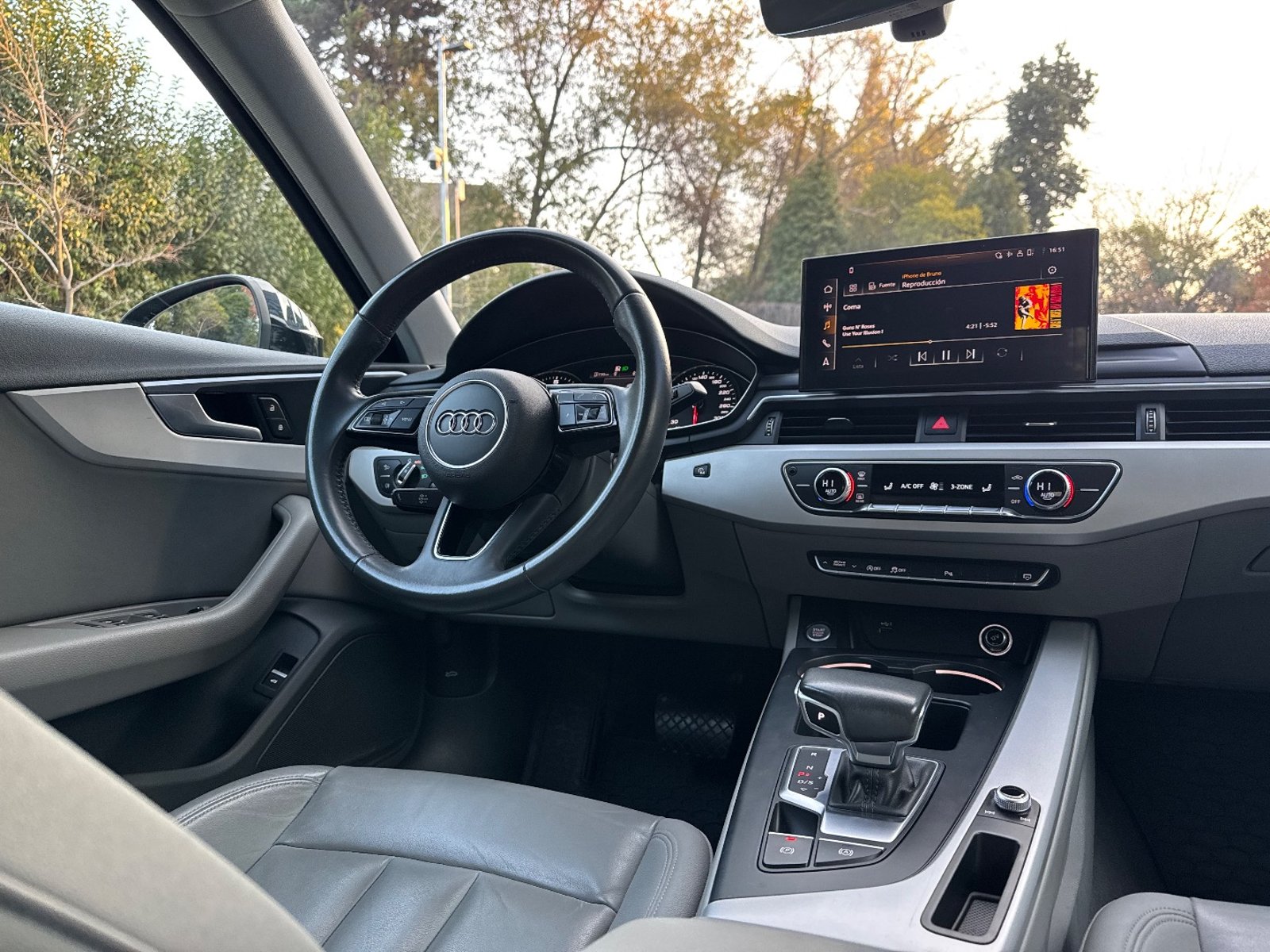 AUDI A4 2.0 TFSI 2021 - Imagen 9 de 18