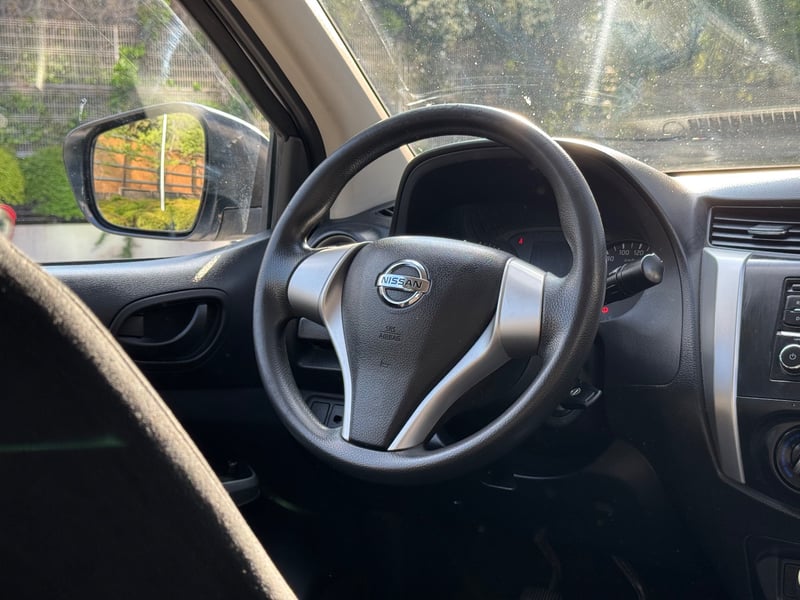 Nissan NP300 2018 - Imagen 10 de 18