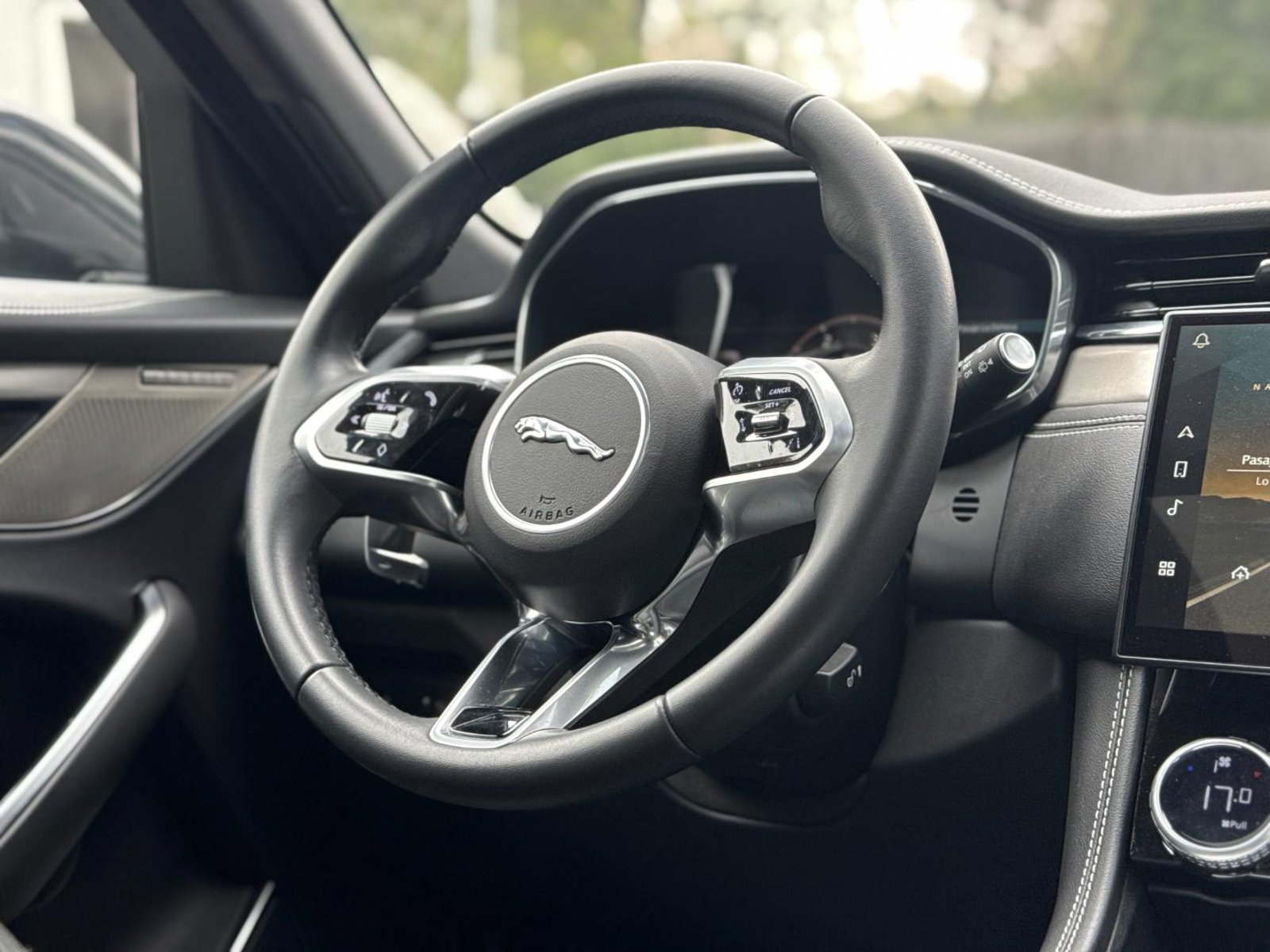 Jaguar F-Pace 2024 - Imagen 14 de 20